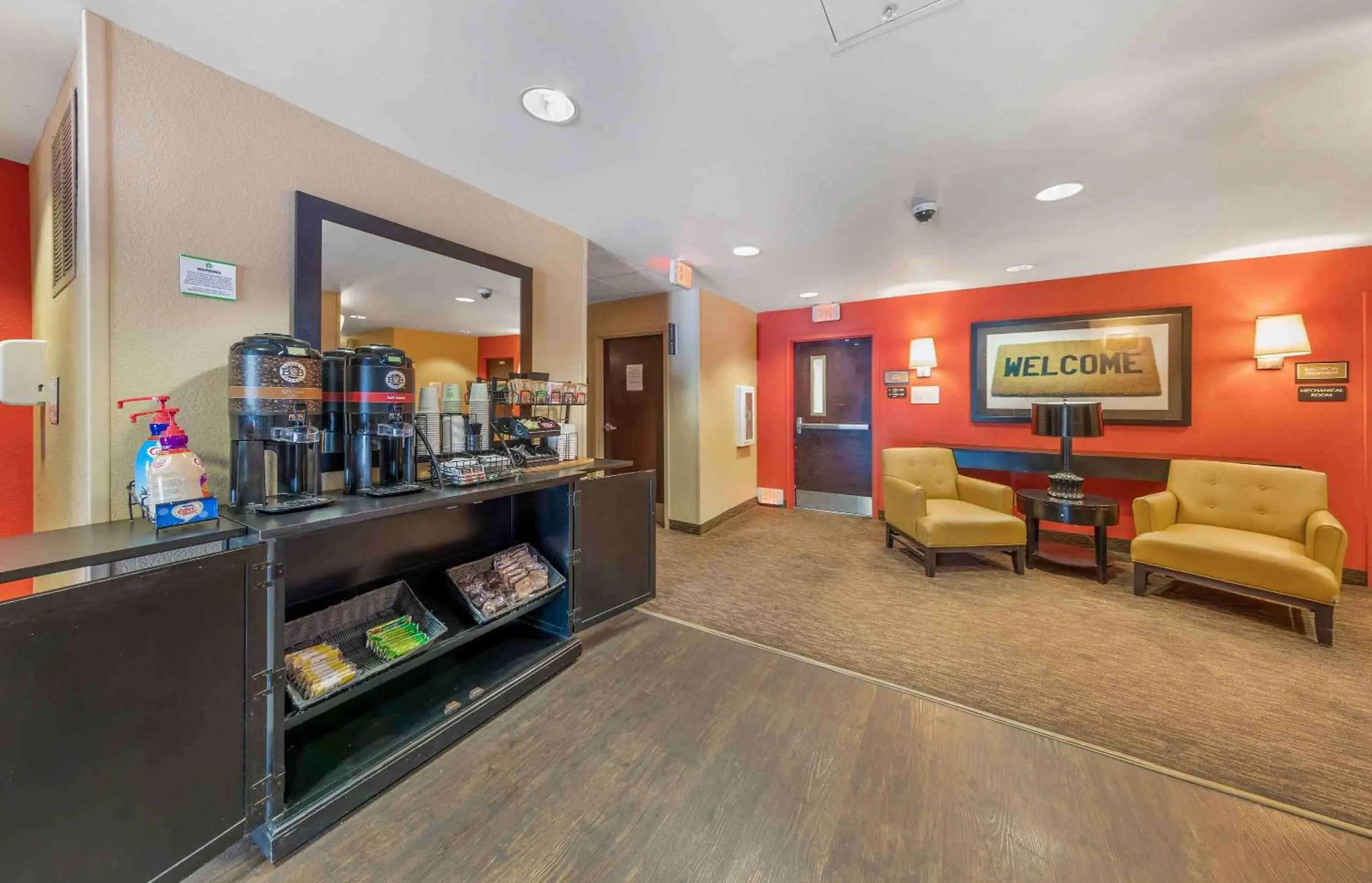 Breakfast in Extended Stay America Suites - Los Angeles - Carson