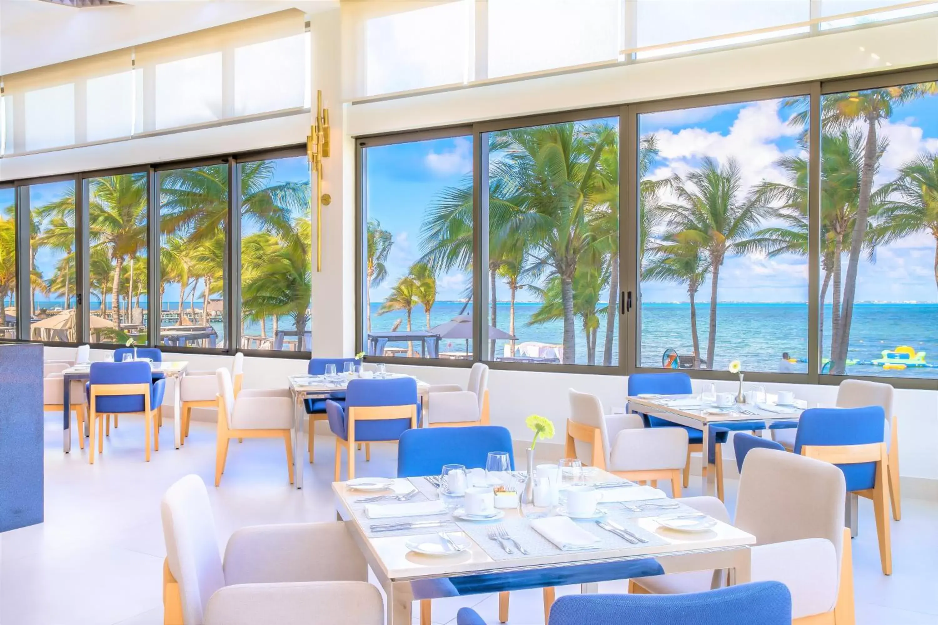Restaurant/Places to Eat in Garza Blanca Resort & Spa Cancun