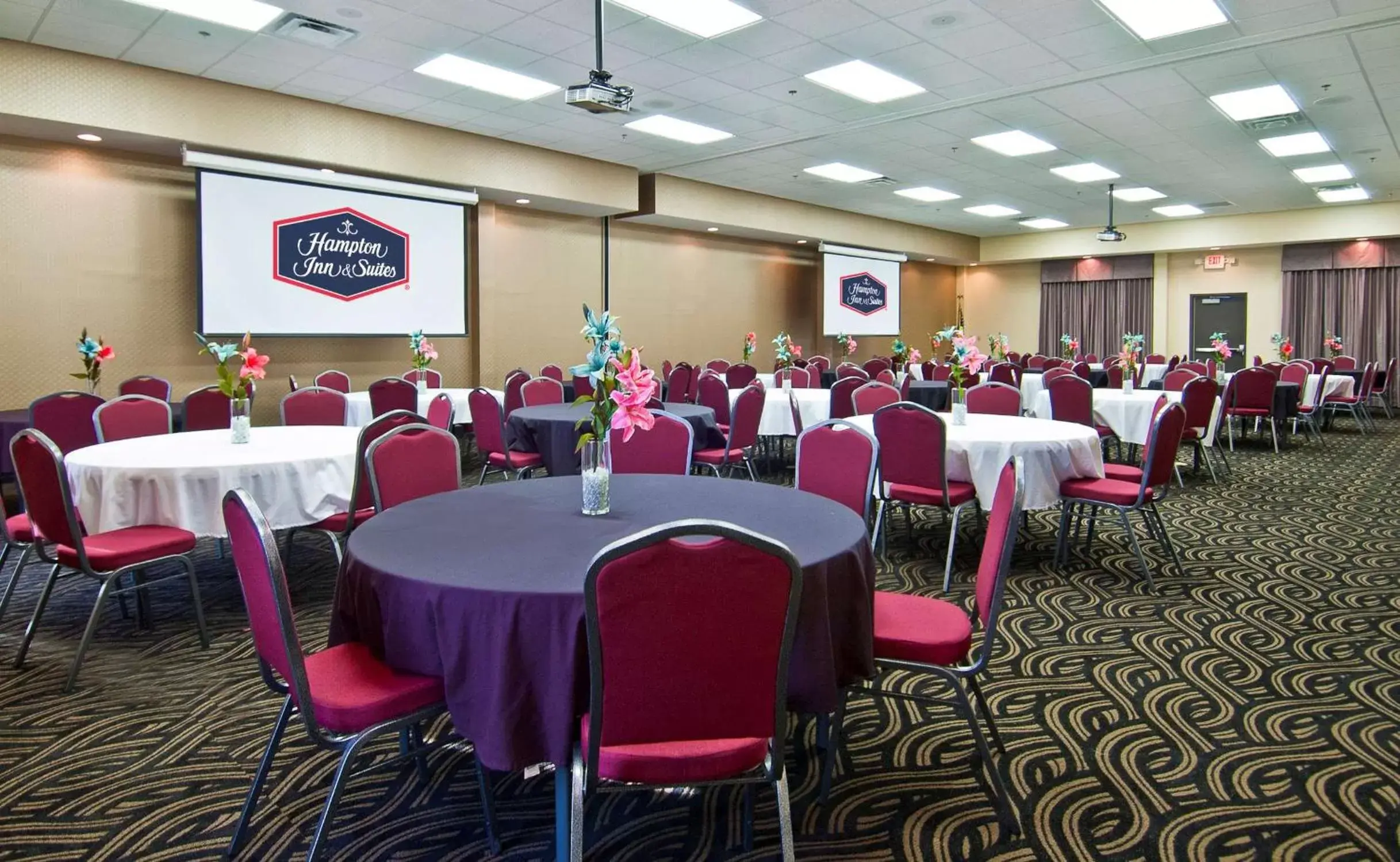 Meeting/conference room in Hampton Inn & Suites Millington