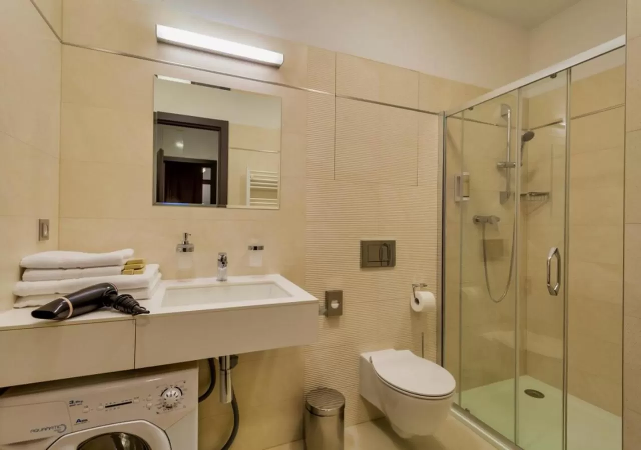 Shower in VINOHRADSKY DUM Residence