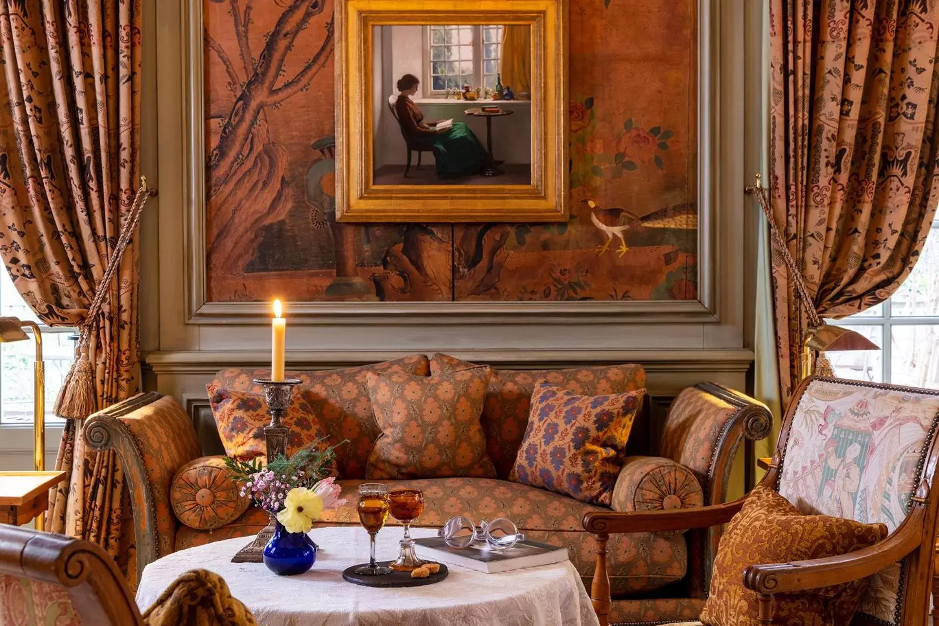 Living room in La Mirande Living room in La Mirande