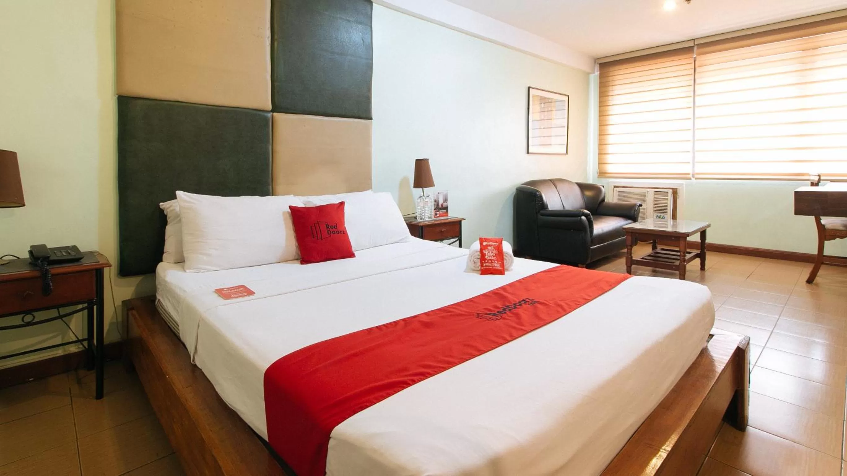 Bedroom, Bed in RedDoorz at Timog Avenue Quezon City