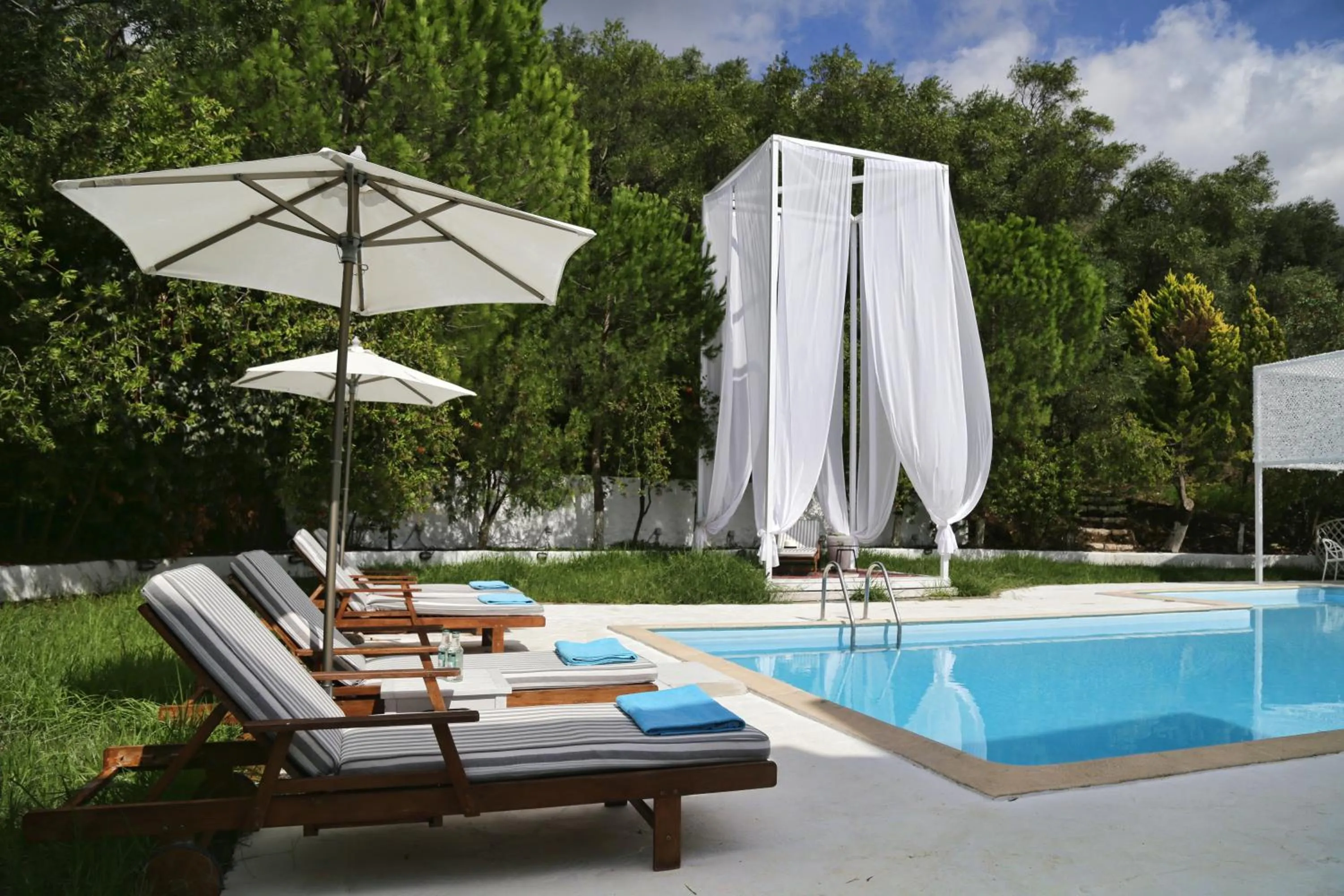 Swimming pool in Racconto Boutique Design Hotel (Adults Only)