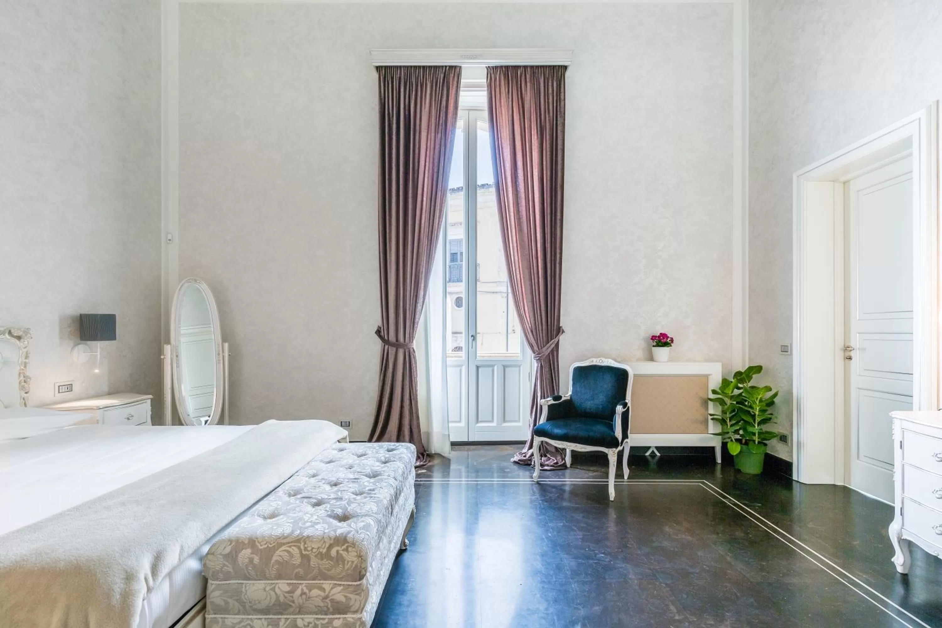 Bedroom, Bed in Palazzo Favacchio - Patanè