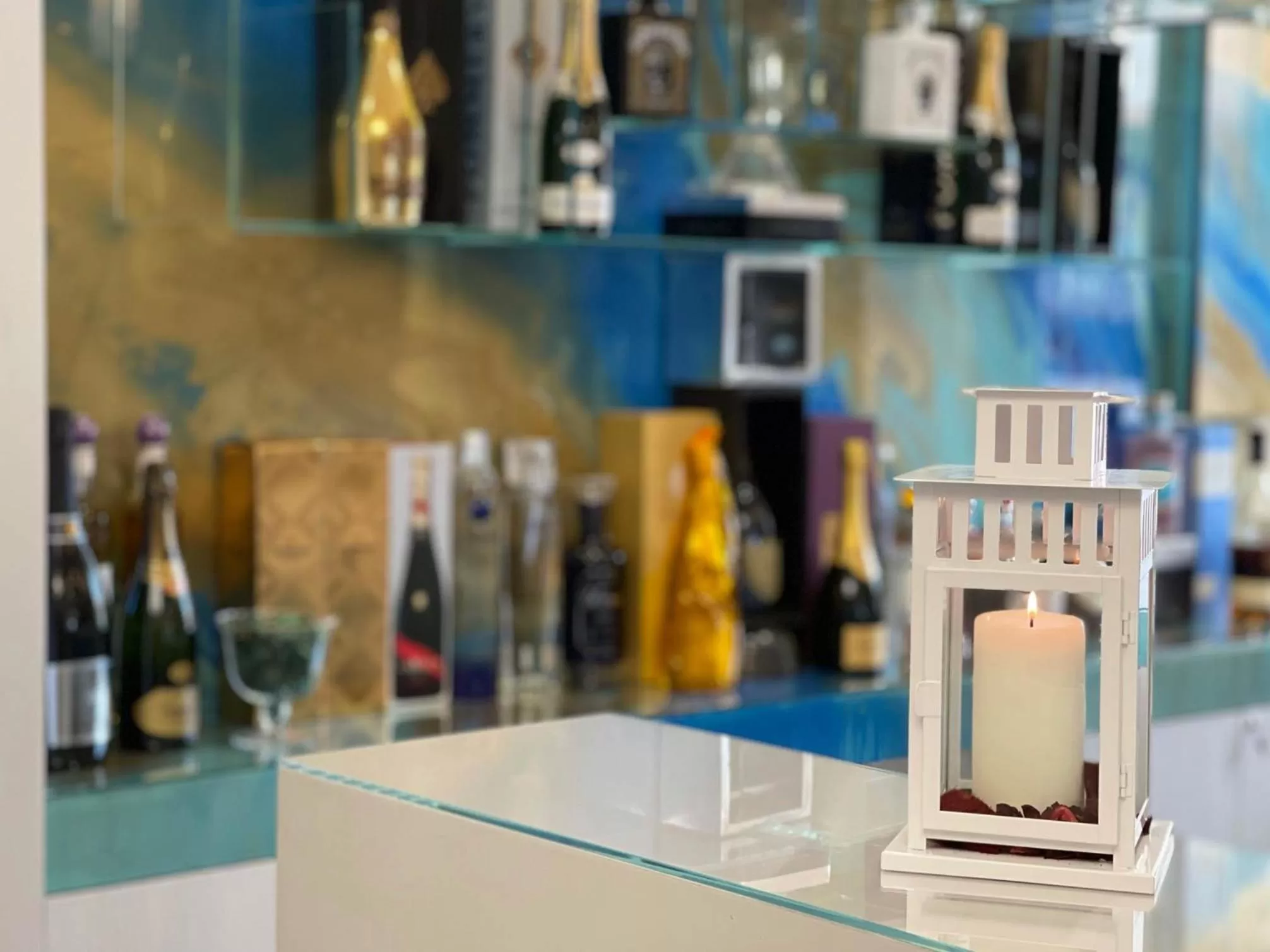 Lounge or bar in Tribus Boutique Hotel