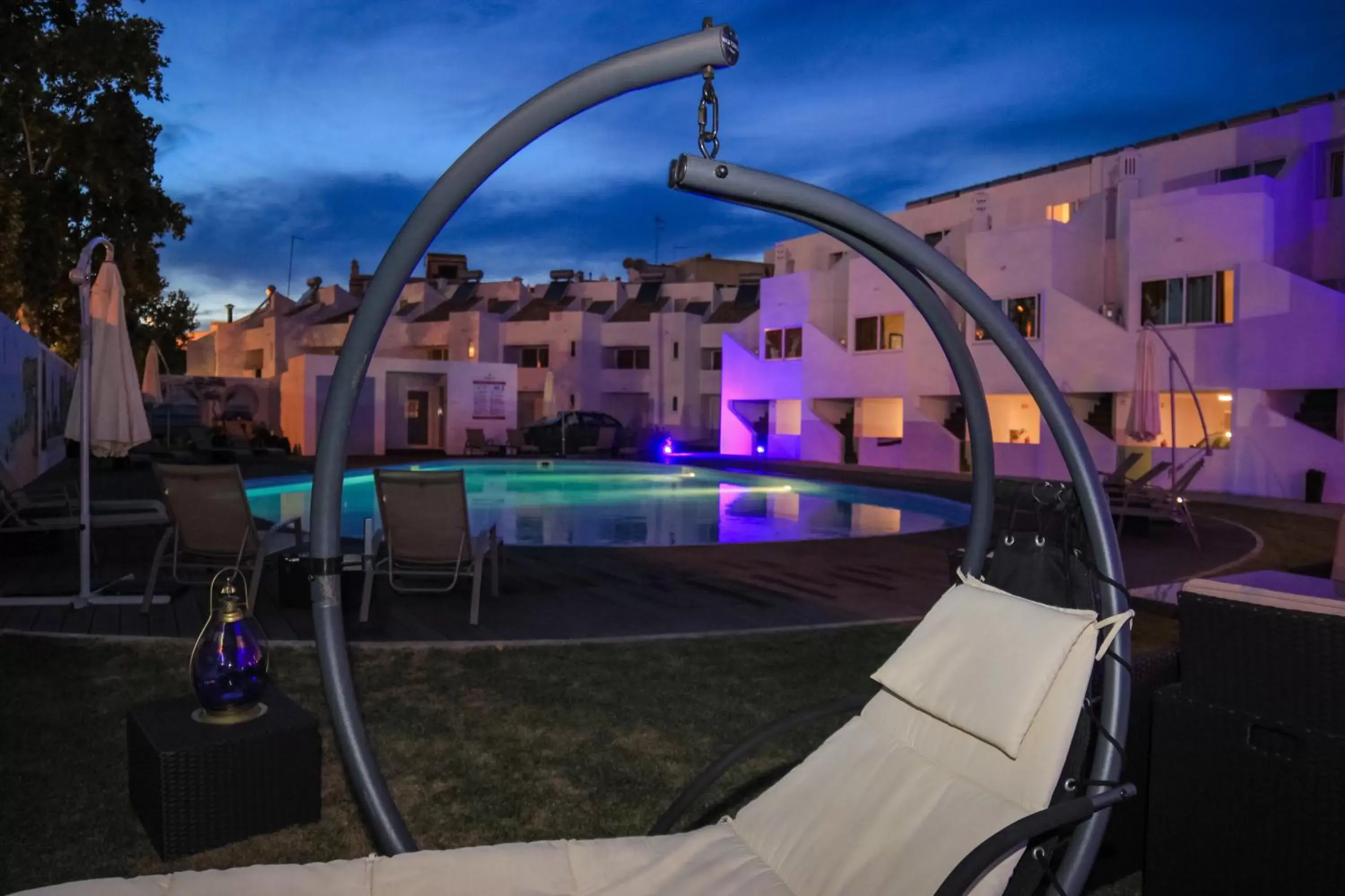 Patio, Swimming Pool in Lagoa Hotel