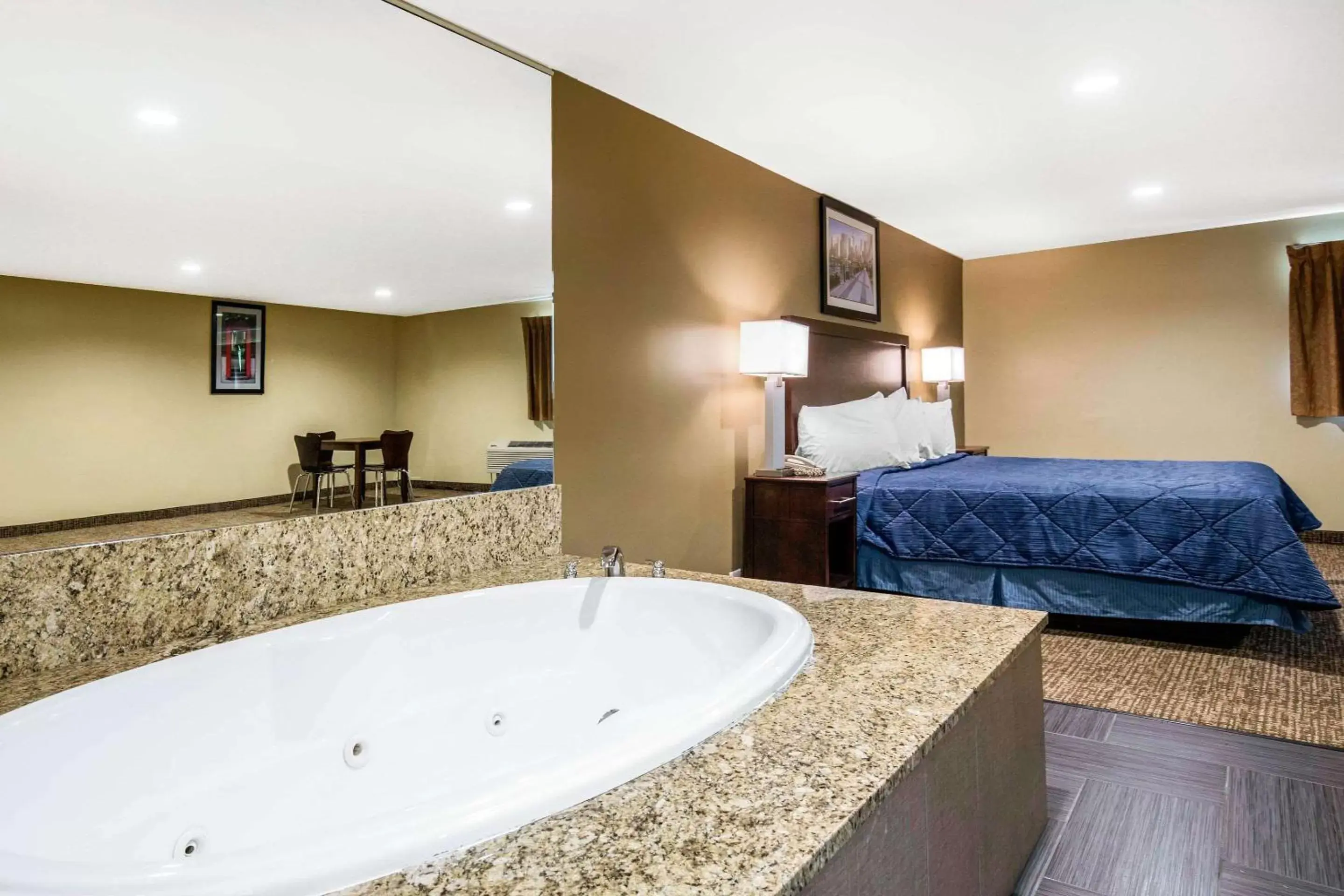 Photo of the whole room, Bathroom in Rodeway Inn Lyons - La Grange