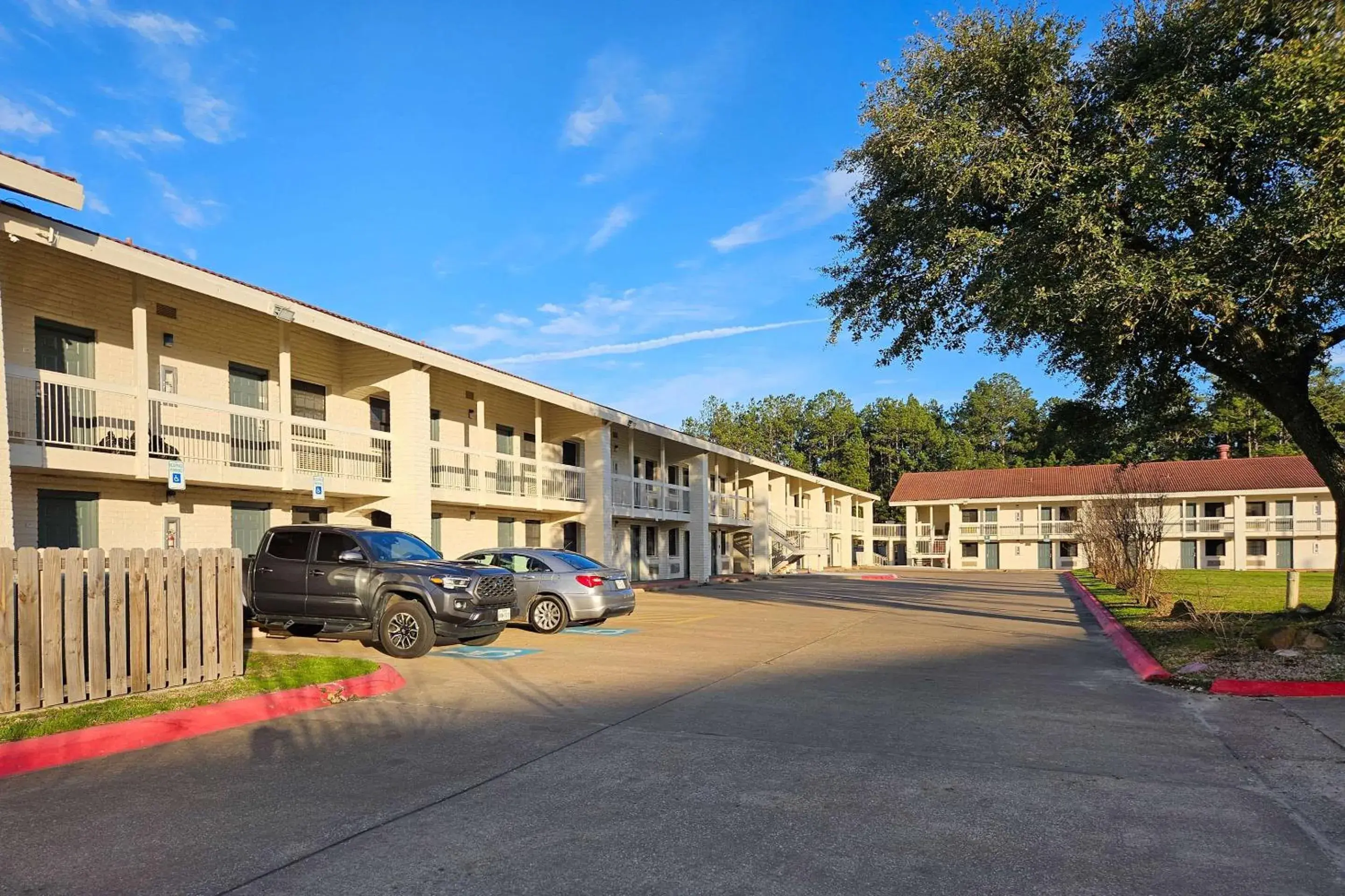 Property Building in Quality Inn Nacogdoches Near University