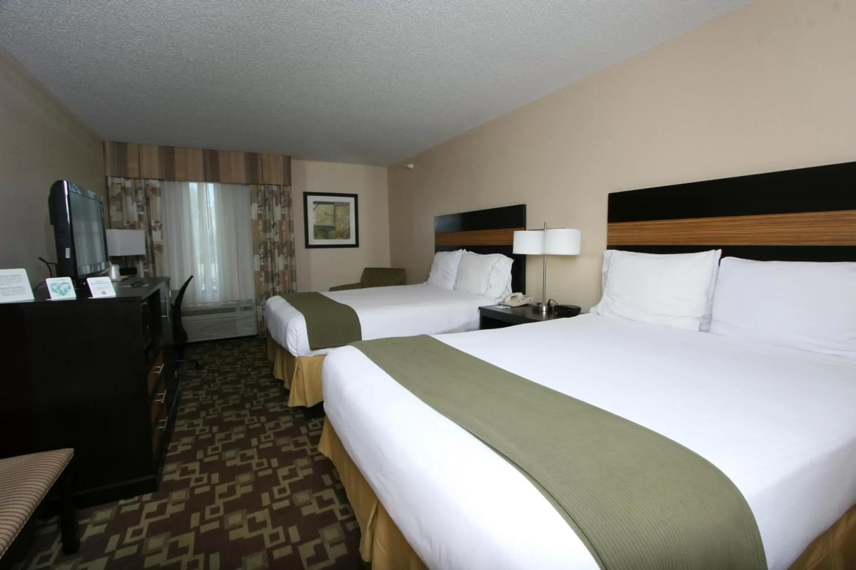 Bedroom, Bed in Country Inn & Suites by Radisson, Shelby, NC