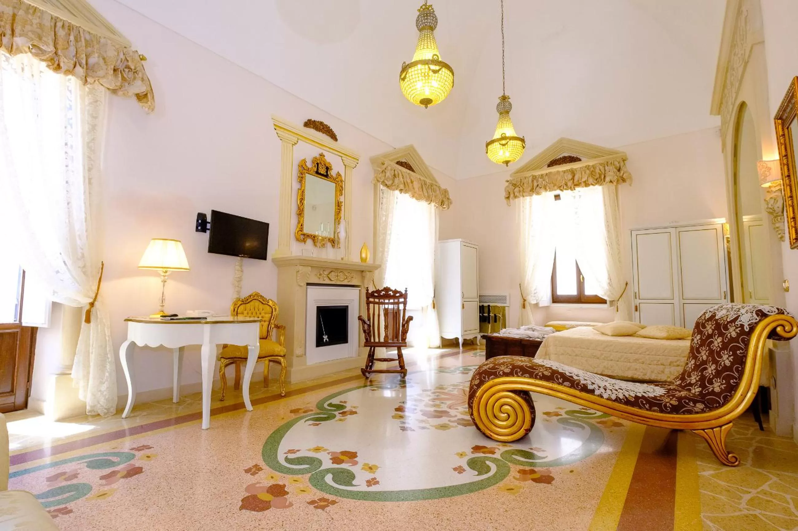 Photo of the whole room, Seating Area in Palazzo Gallo Resort