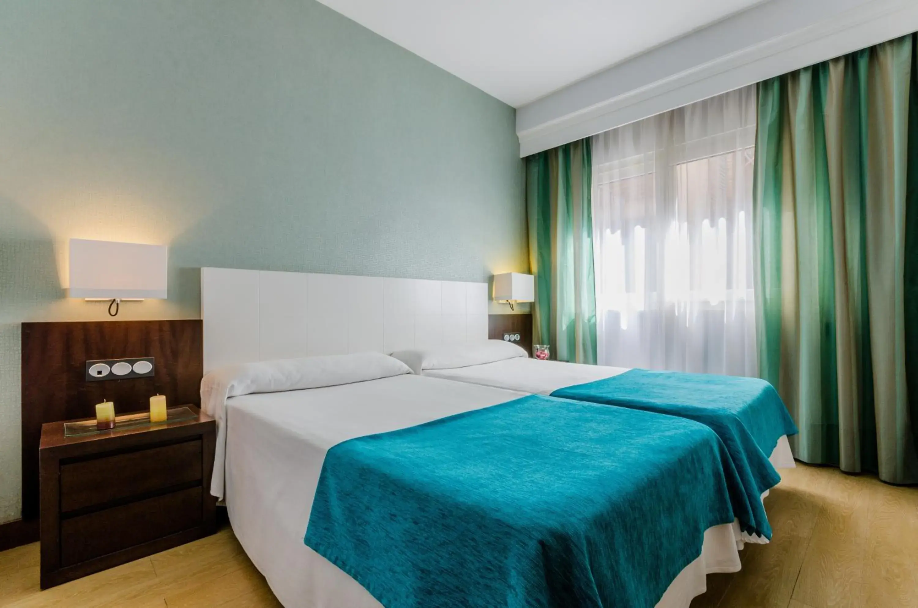 Bedroom, Bed in Don Juan Bedroom, Bed in Don Juan