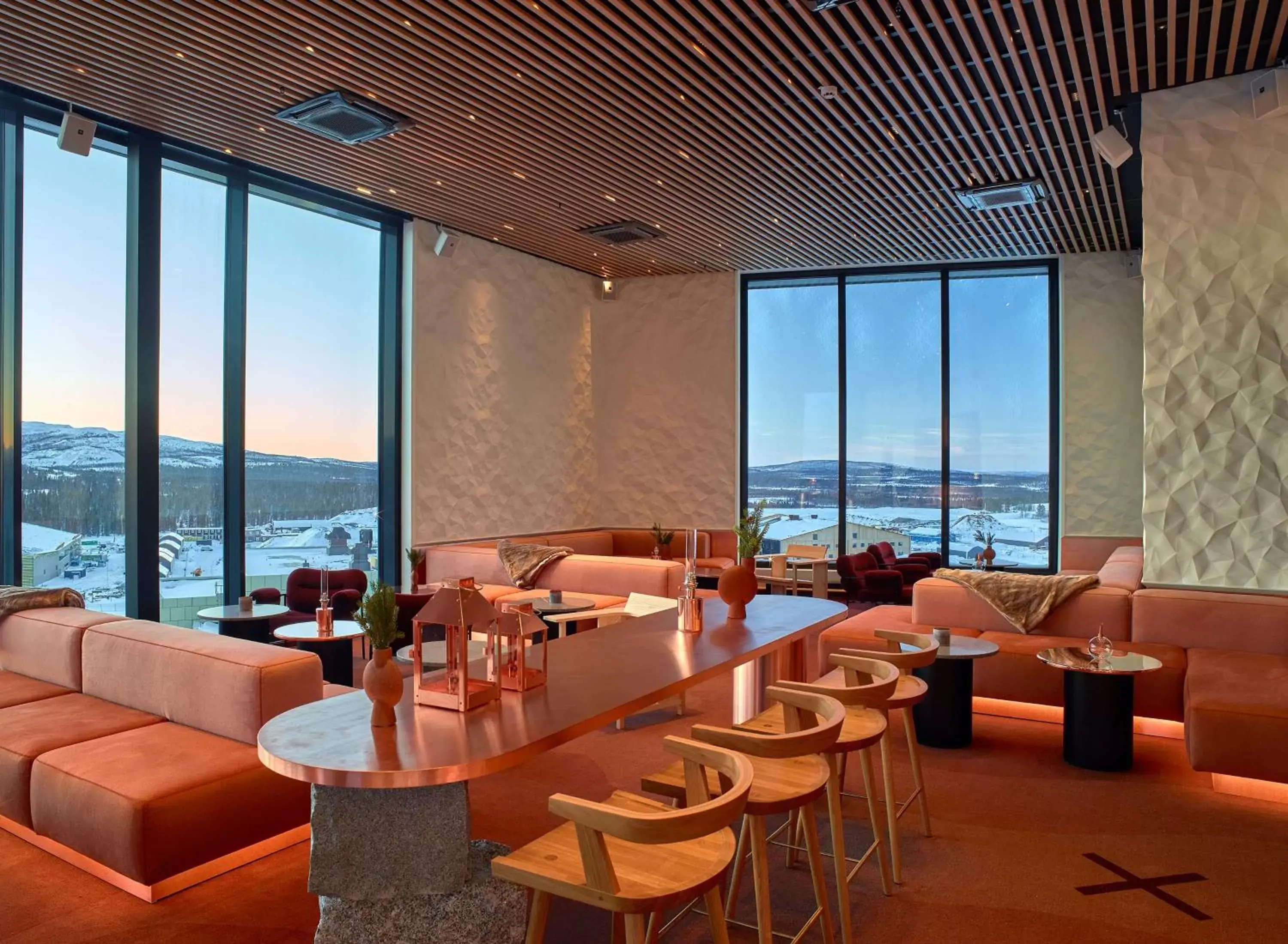 Lounge or bar, Restaurant/Places to Eat in Scandic Kiruna