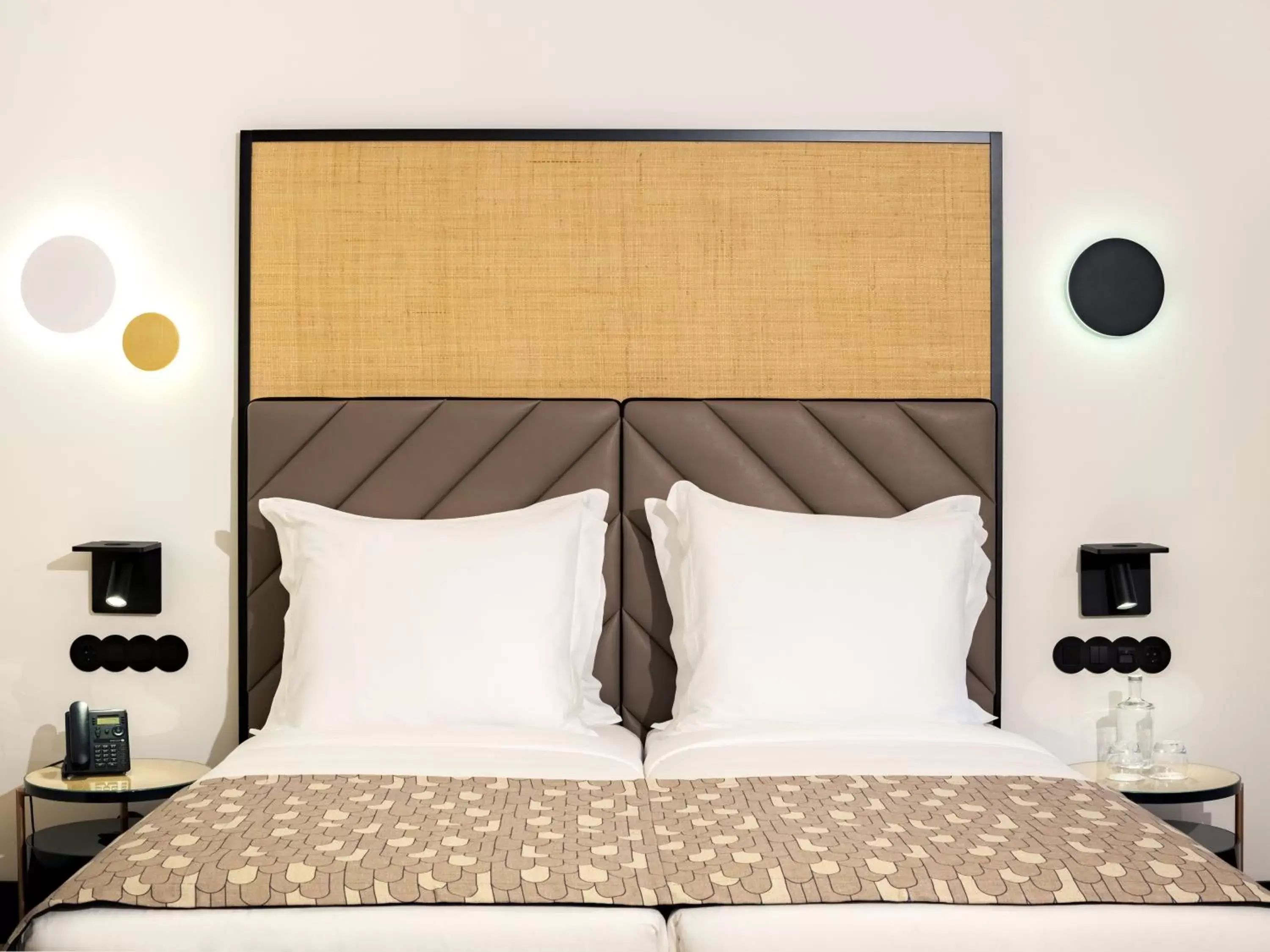 Nearby landmark, Bed in Axis Porto Club Aliados Nearby landmark, Bed in Axis Porto Club Aliados