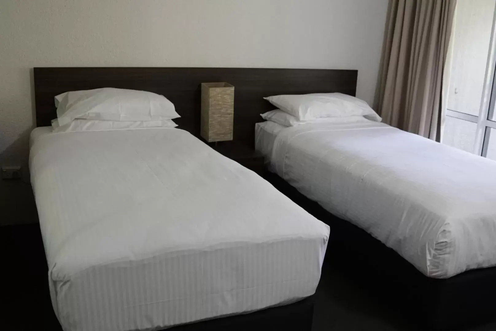 Bedroom, Bed in Reef Resort Villas Port Douglas