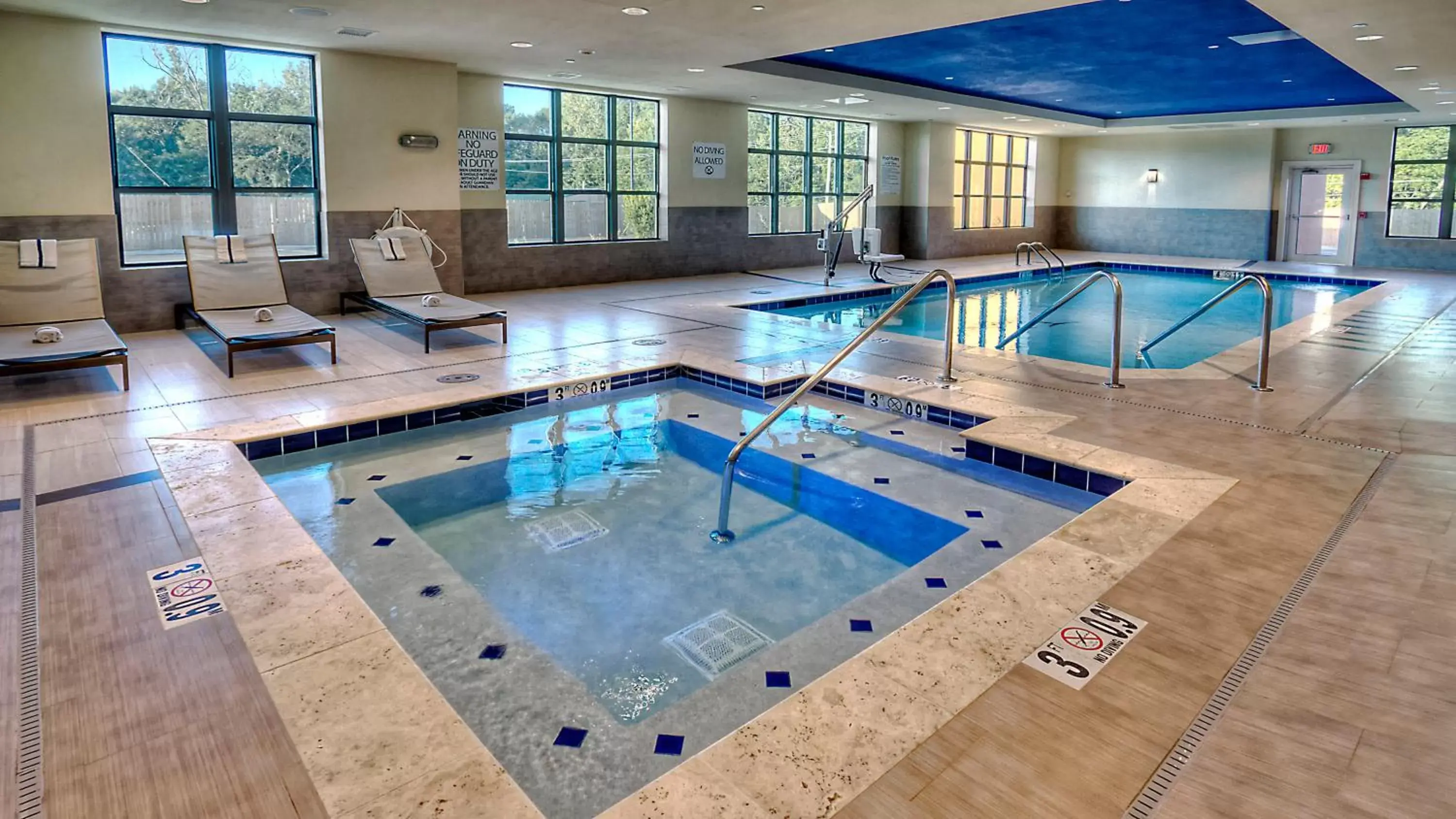 Swimming Pool in Holiday Inn & Suites Tupelo North, an IHG Hotel
