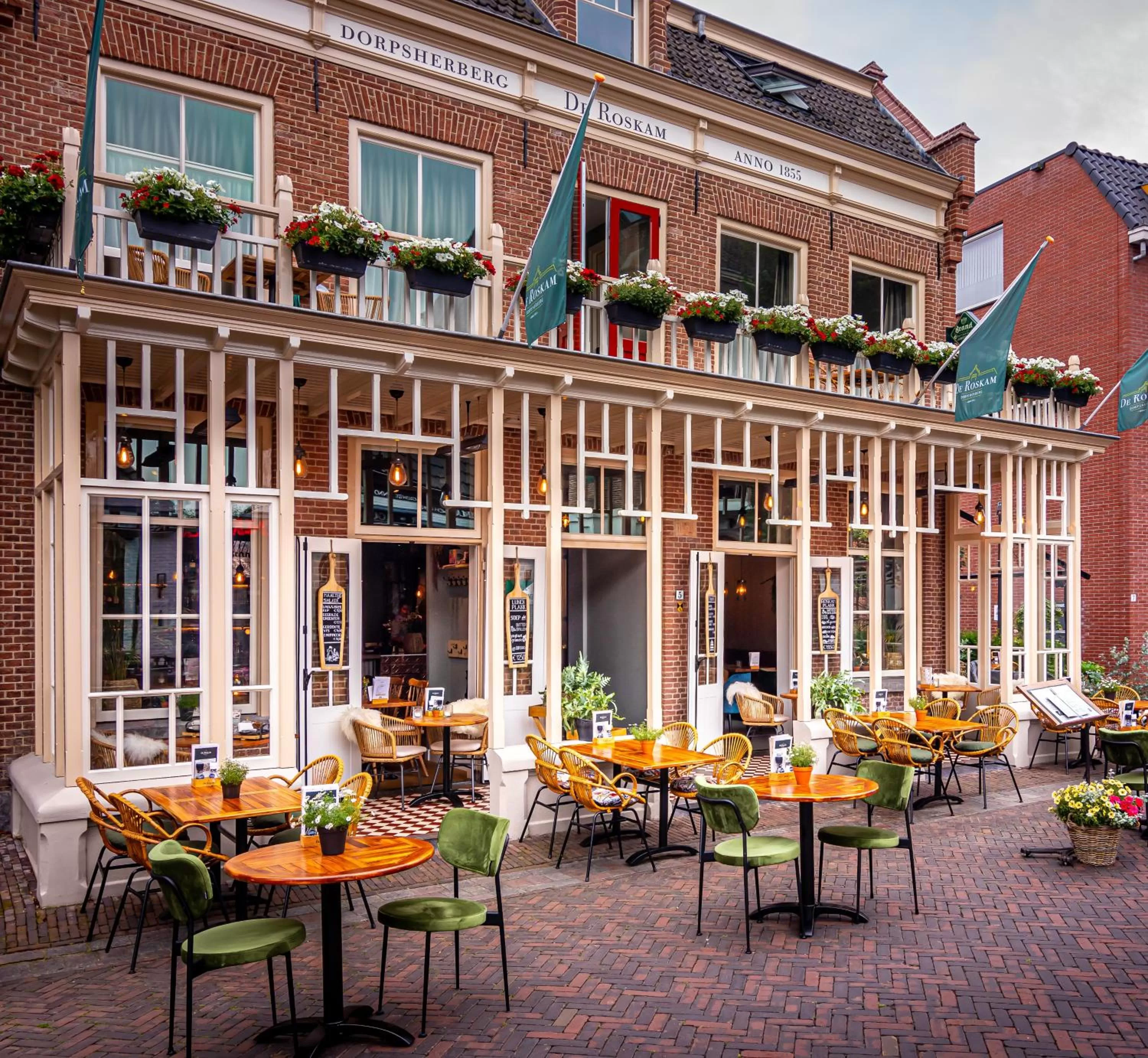 Property building in Dorpsherberg De Roskam