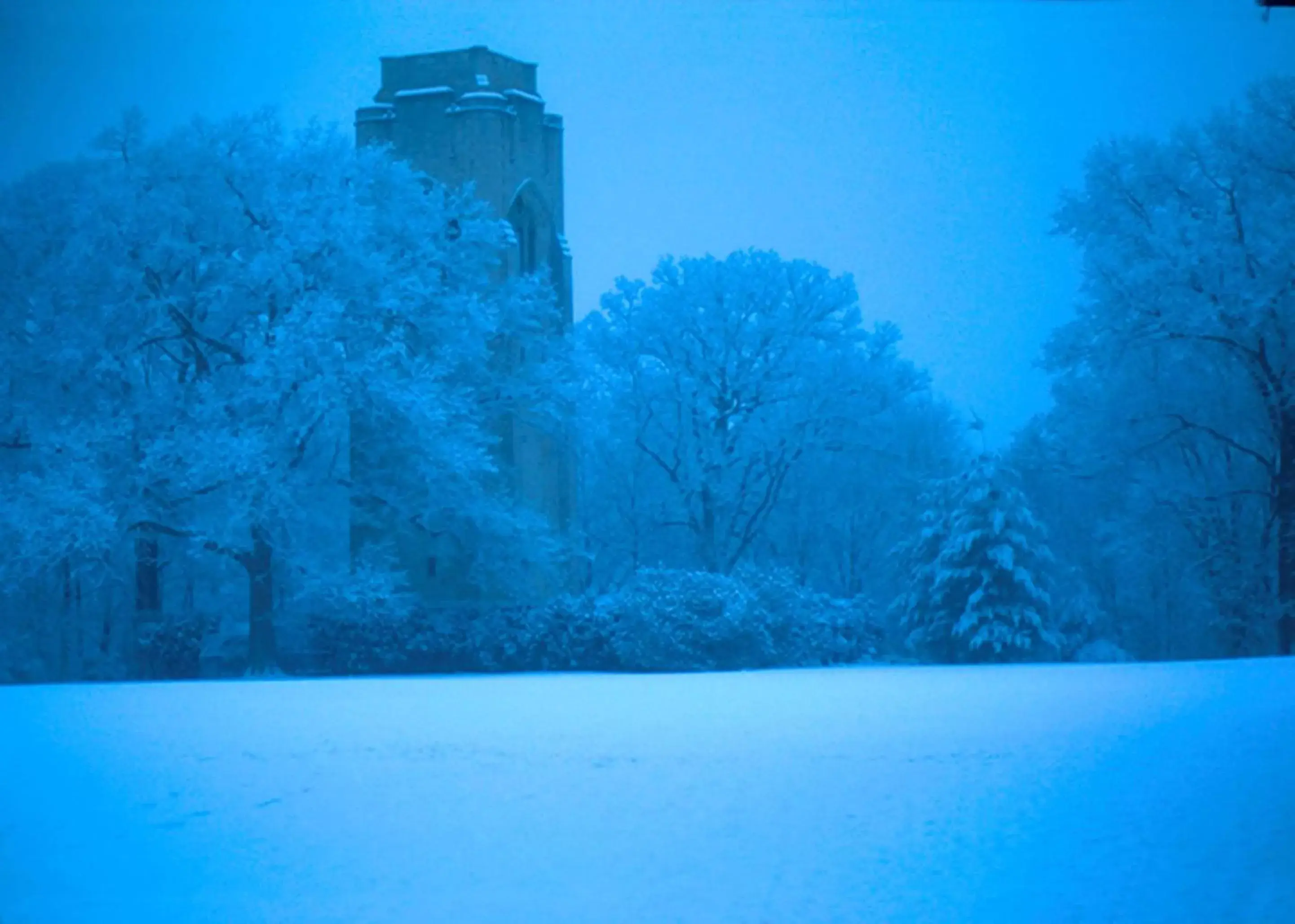 Off site, Winter in Best Western Premier Mariemont Inn