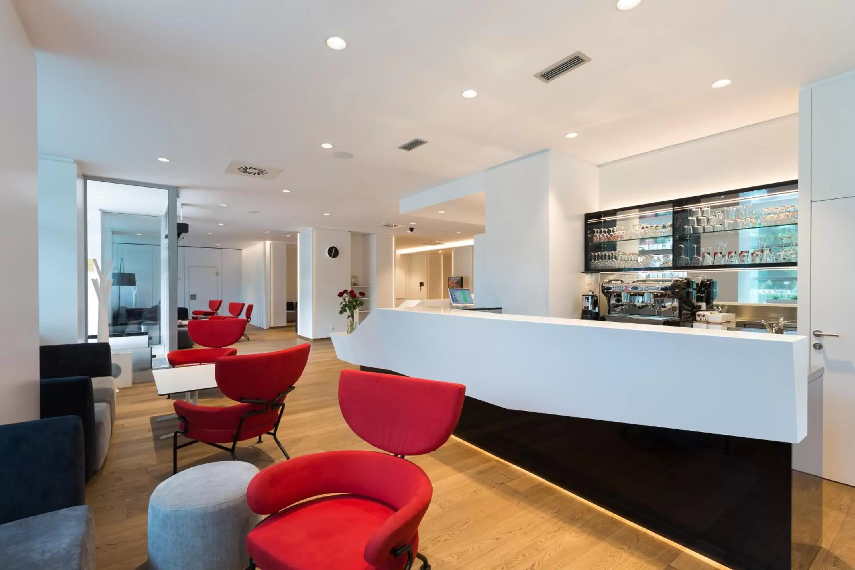 Lounge or bar in M Hotel Lounge or bar in M Hotel