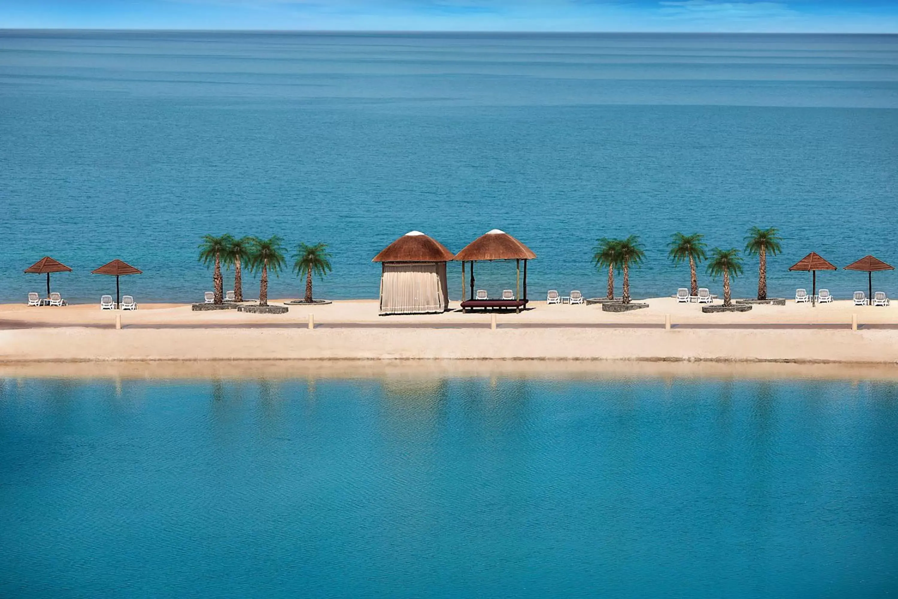 Activities, Swimming Pool in The Cove Rotana Resort - Ras Al Khaimah