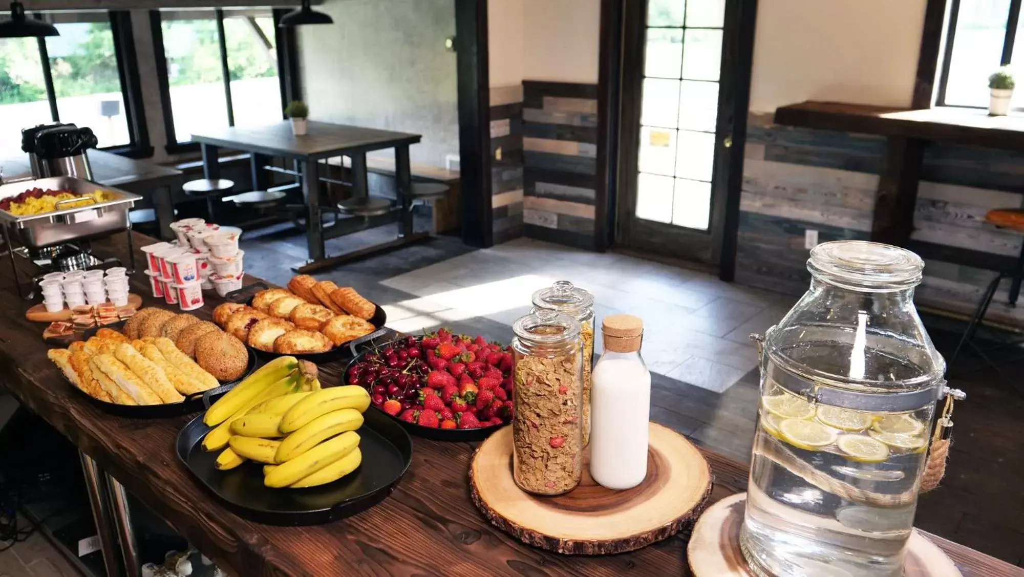 Restaurant/places to eat in Paradise Village Restaurant/places to eat in Paradise Village