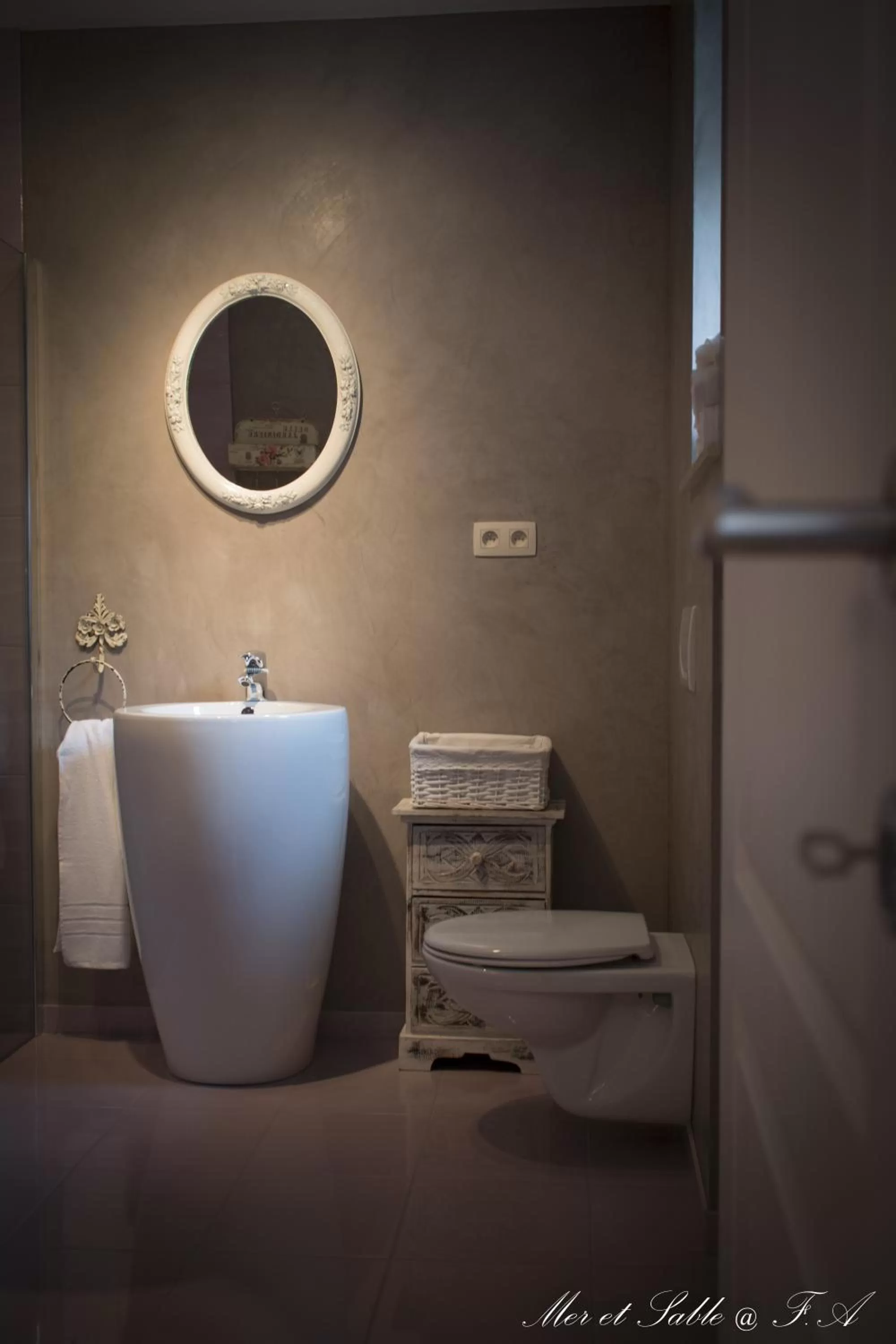 Bathroom in Mer et Sable B&B