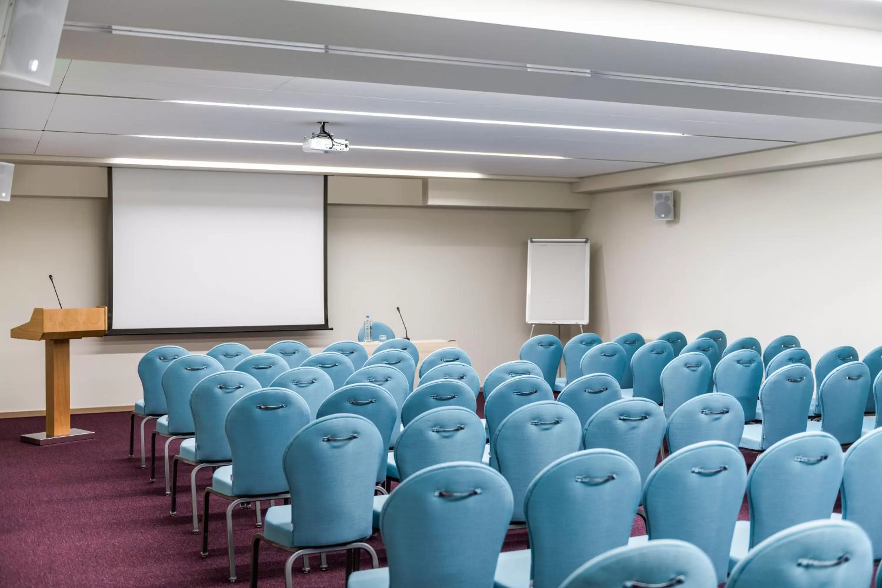 On site in ibis Styles Athens Routes