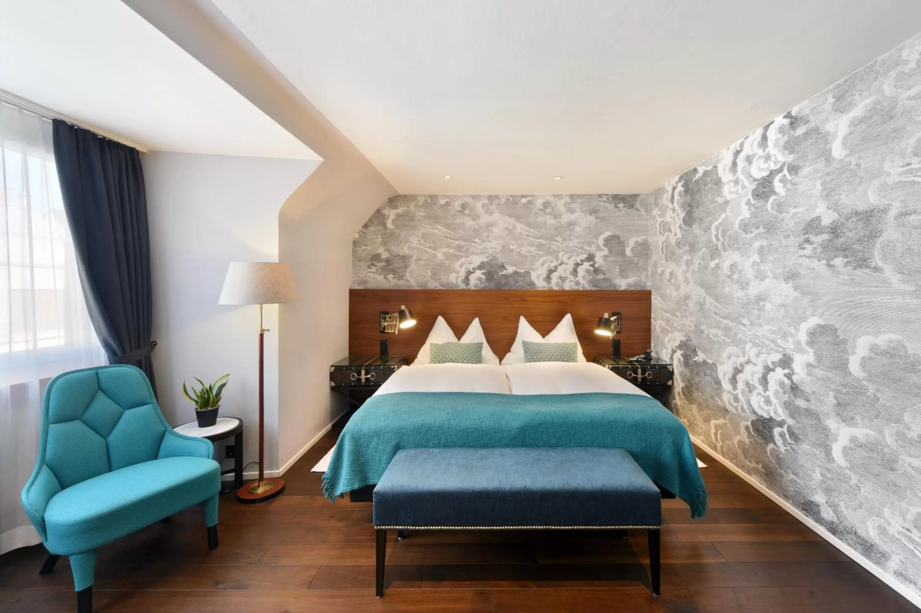 Photo of the whole room, Bed in Hotel City Zürich Design & Lifestyle