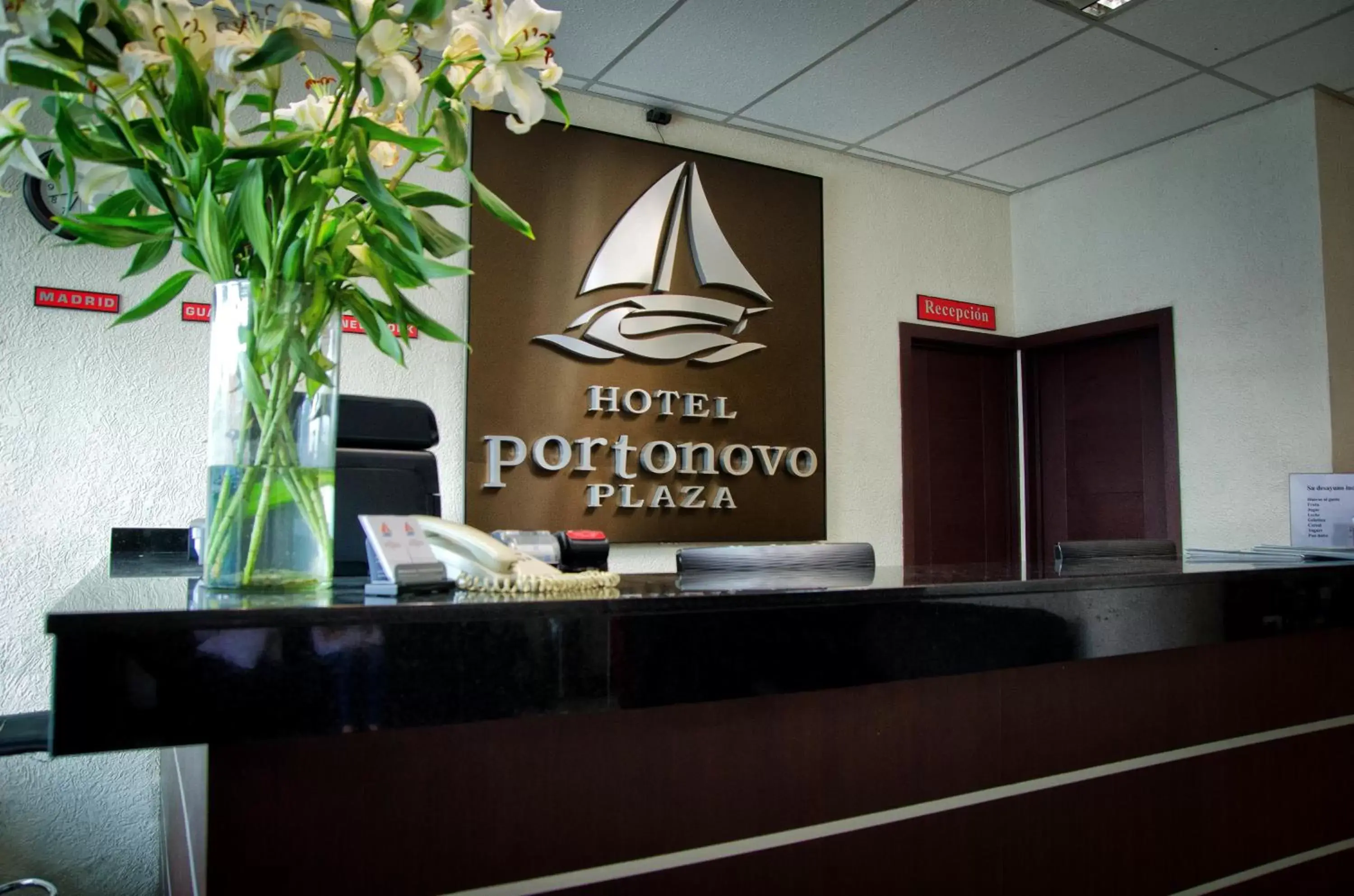 Lobby or reception, Lobby/Reception in Hotel Portonovo Plaza Centro