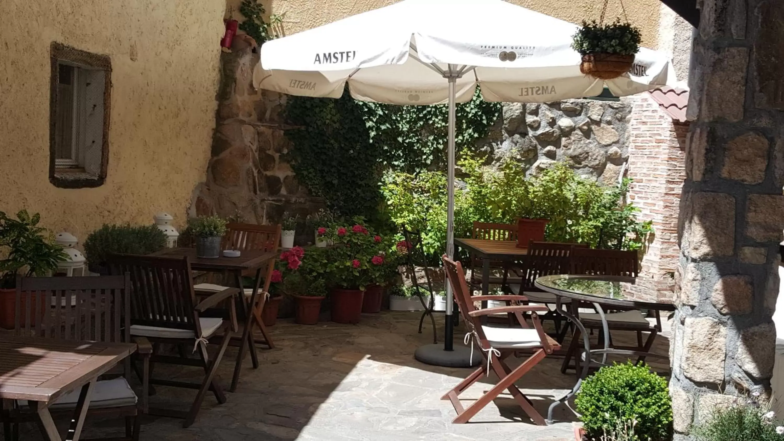 Balcony/Terrace, Restaurant/Places to Eat in Posada el Campanario