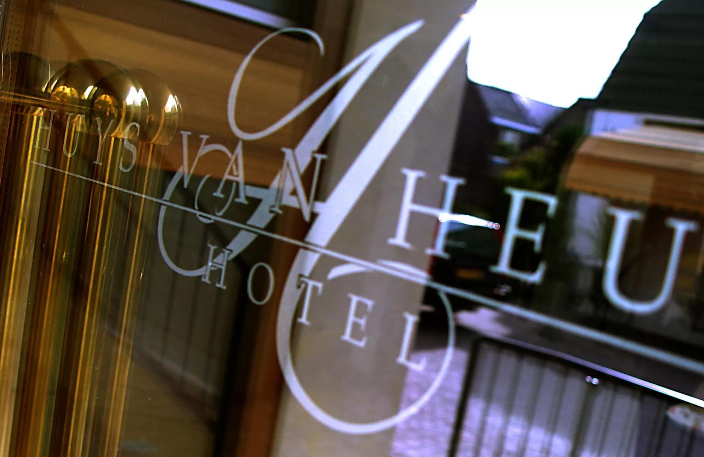 Facade/entrance in Hotel Huys van Heusden