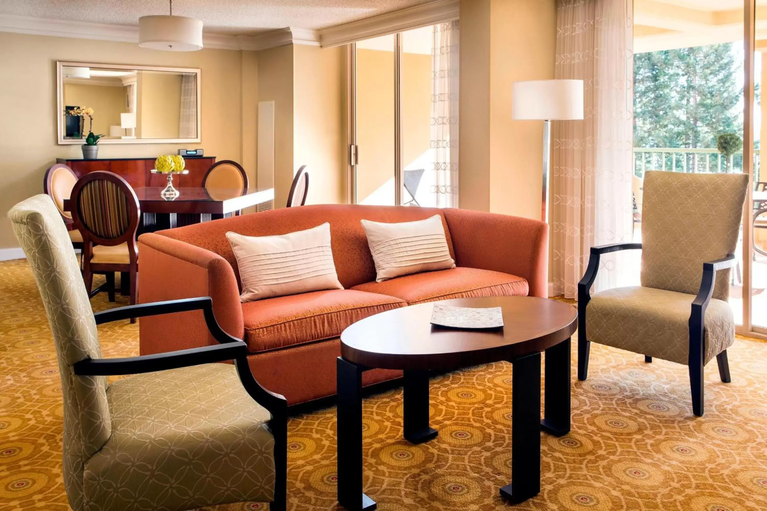 Living room, Seating Area in San Ramon Marriott