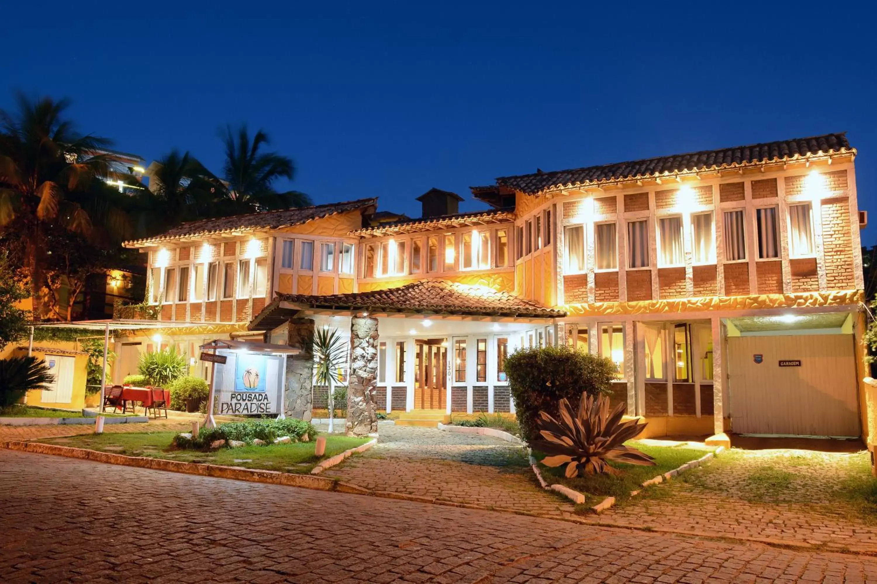 Facade/entrance, Property Building in Pousada New Paradise