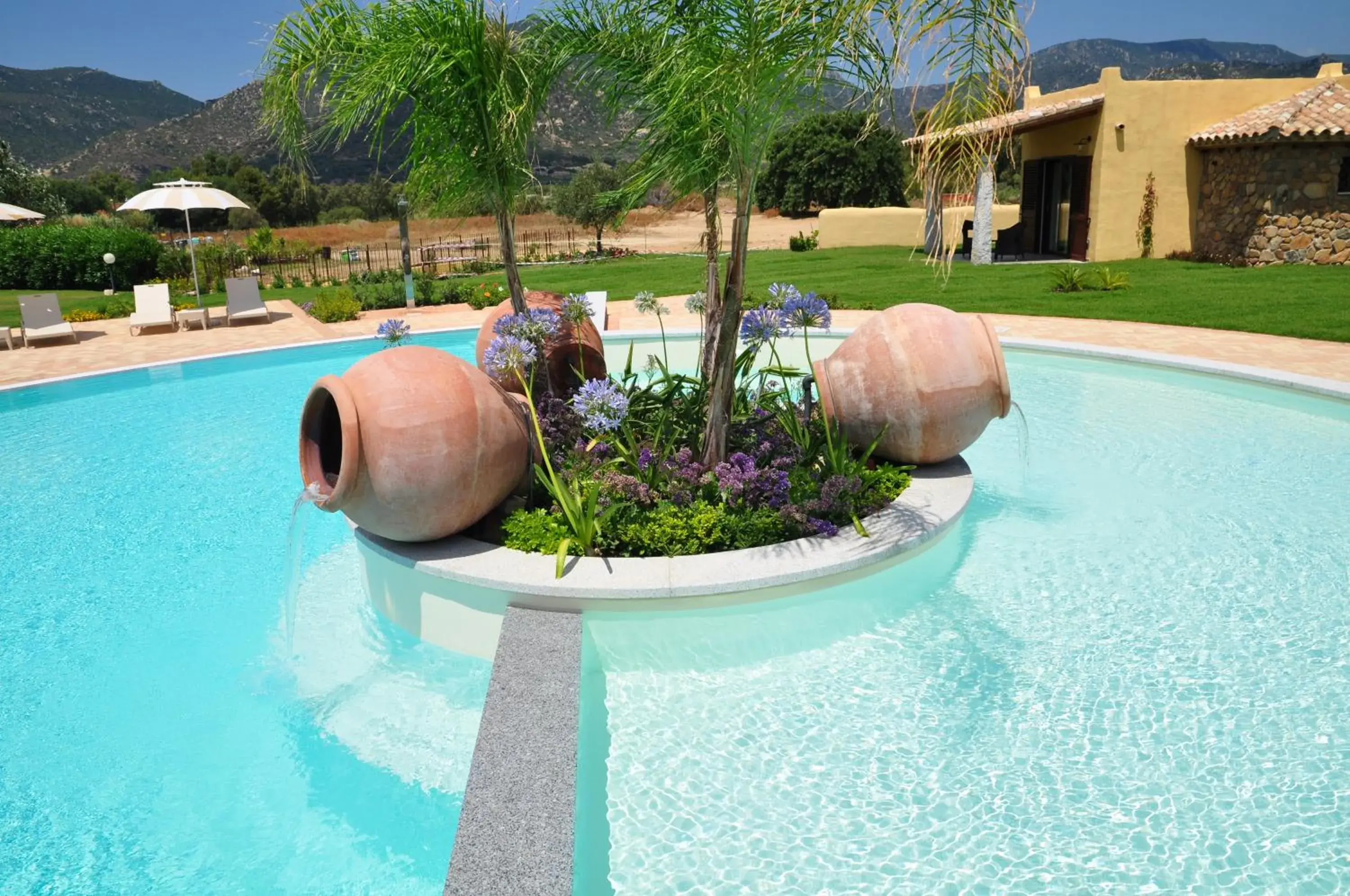 Swimming Pool in Le Anfore Hotel