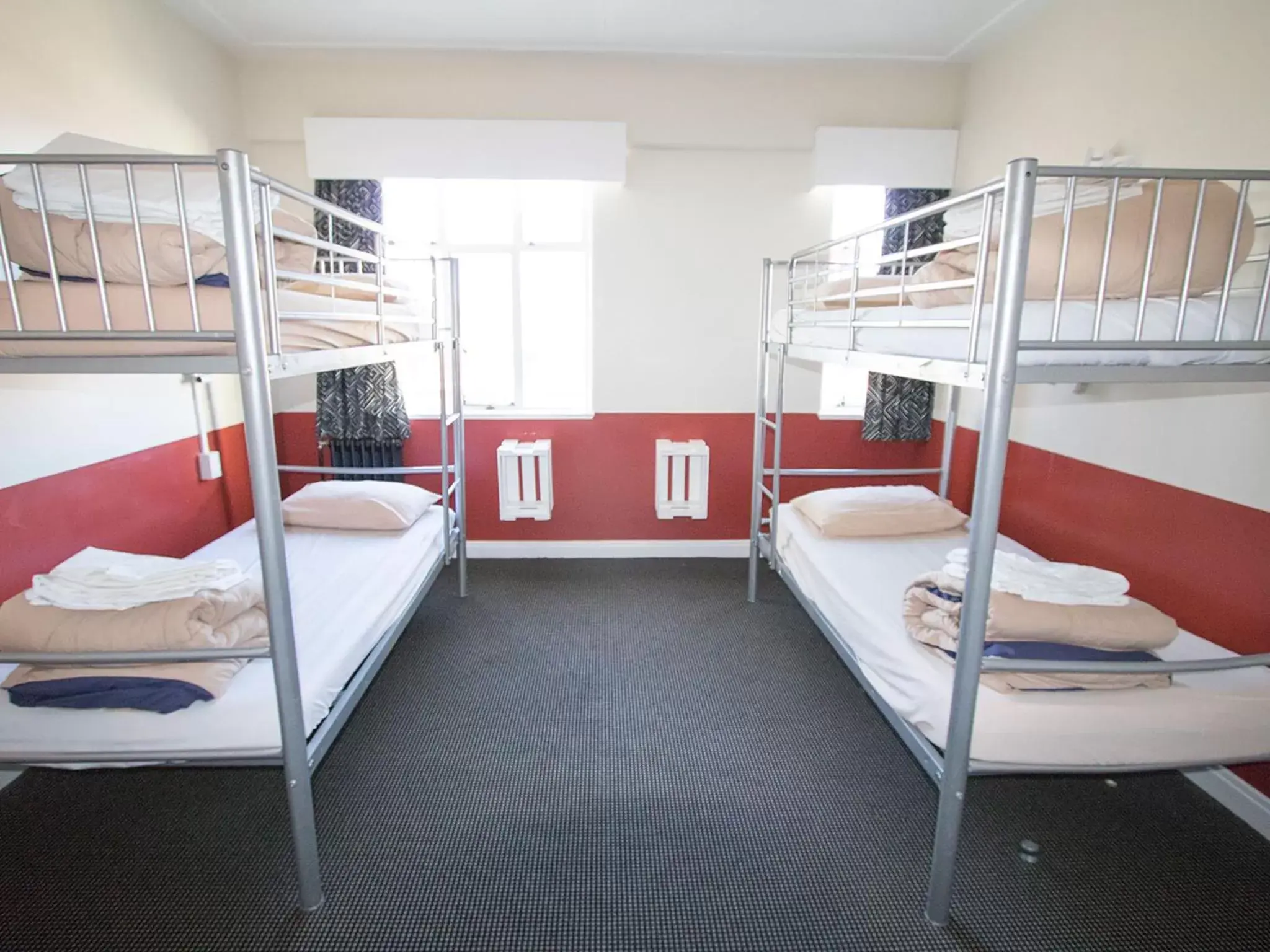 Photo of the whole room, Bunk Bed in Hotel Waterloo & Backpackers