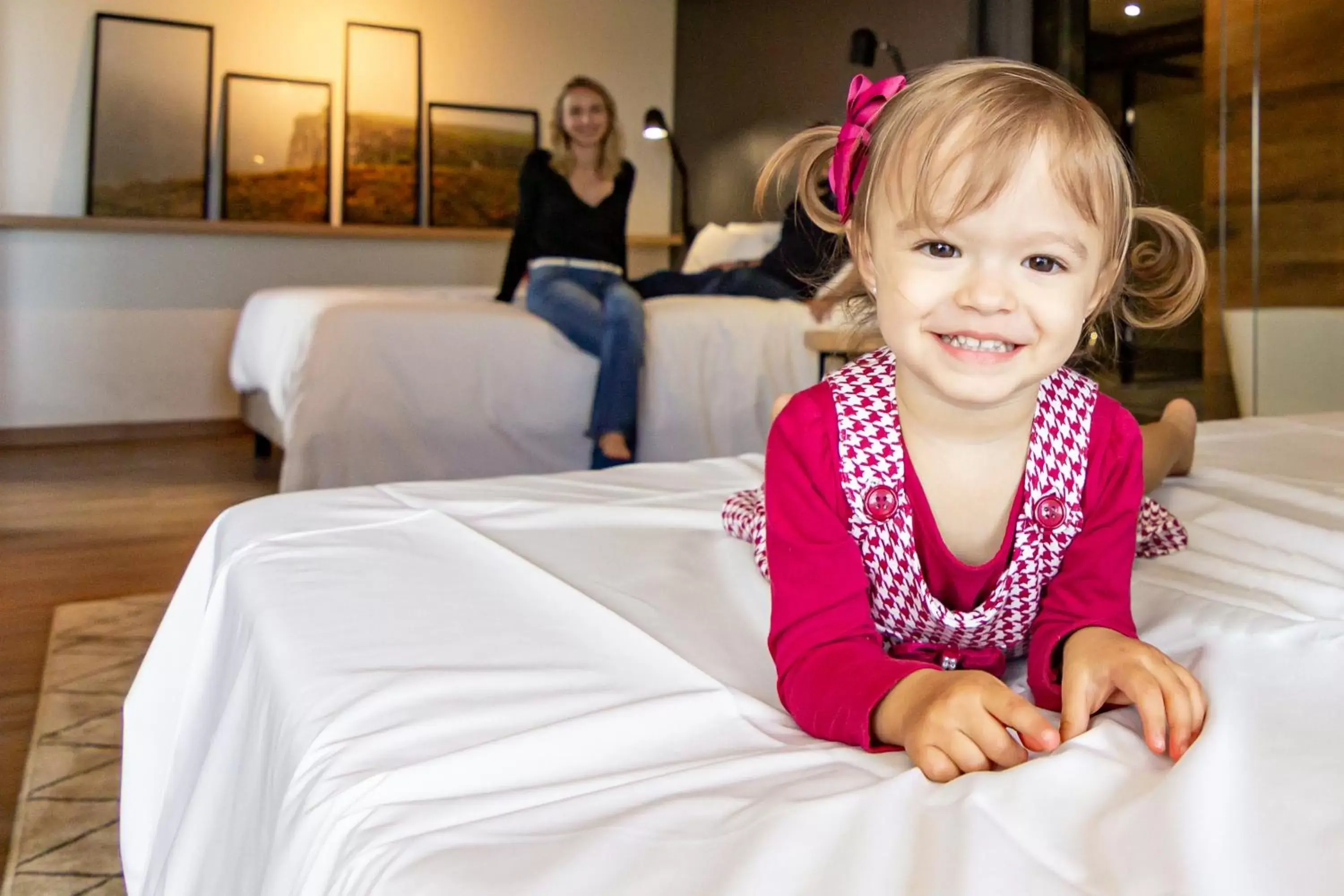 children in Novotel Criciuma