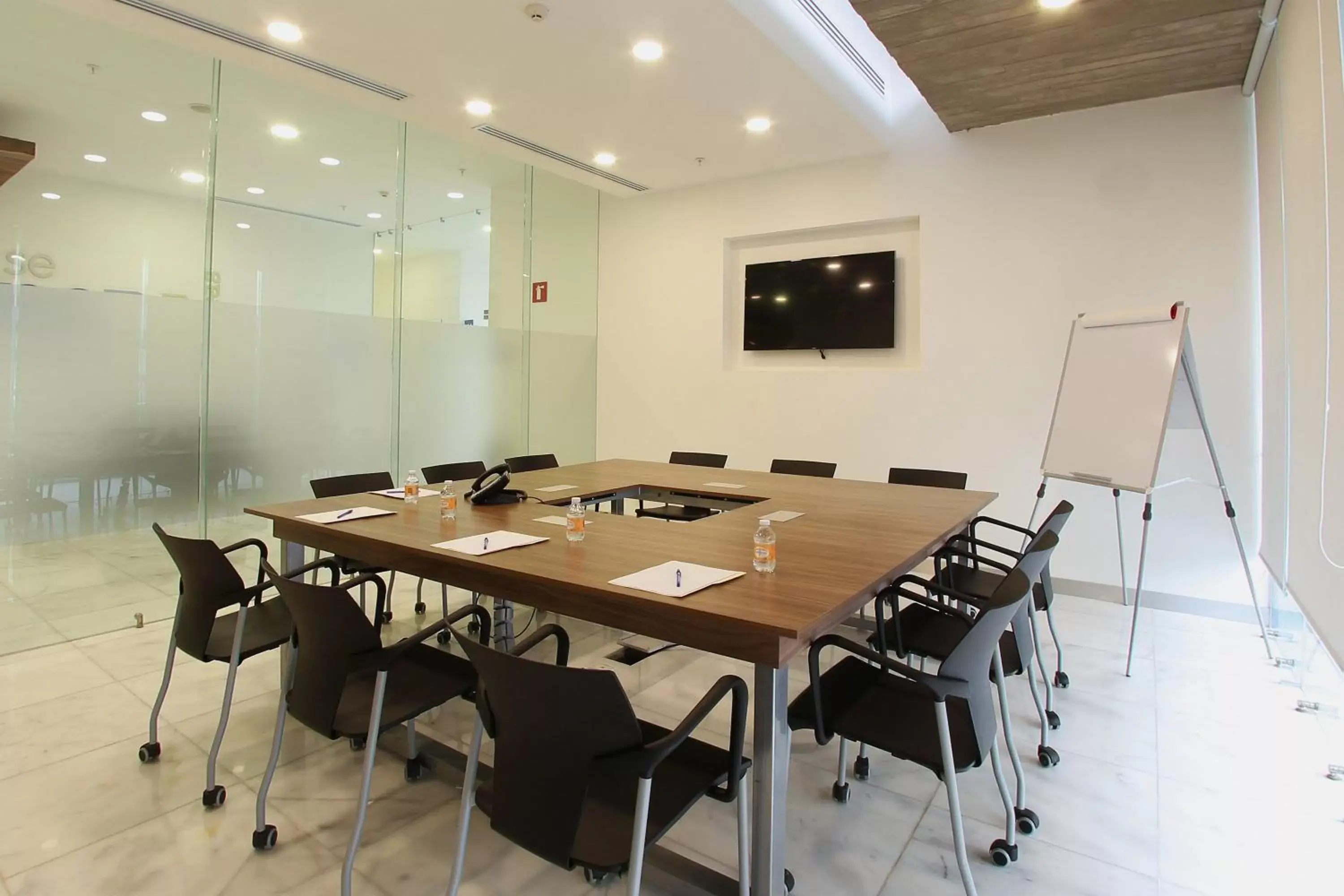 Meeting/conference room in One Villahermosa 2000