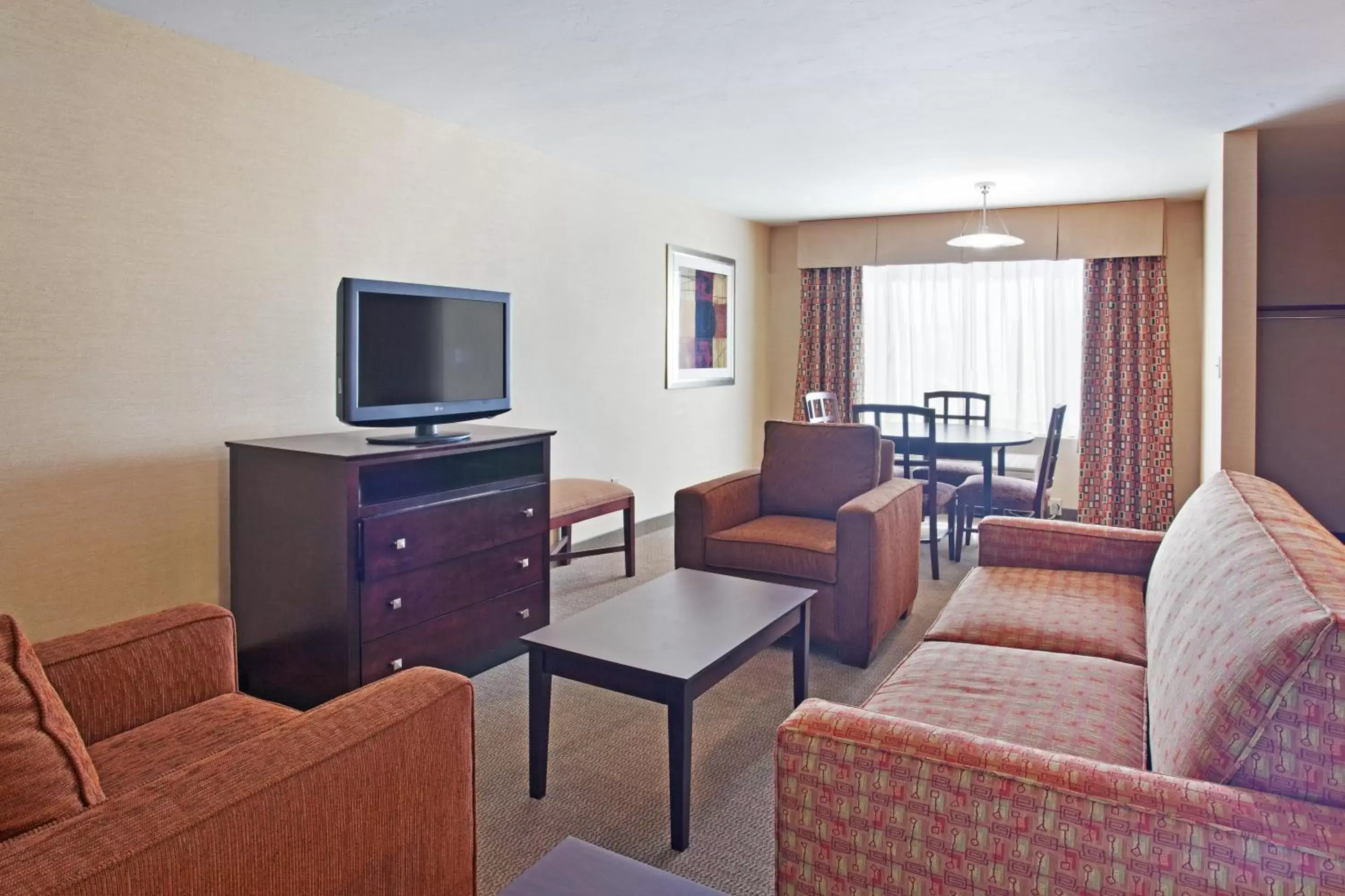 Bedroom, Seating Area in Holiday Inn Express Hotel & Suites Nogales, an IHG Hotel