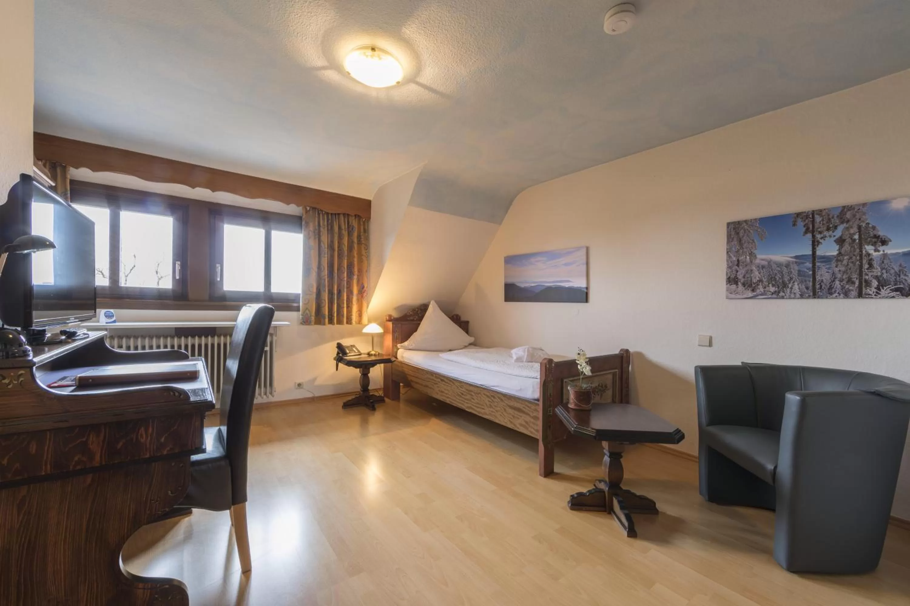 Photo of the whole room, Bed in RelaxHotel Tannenhof