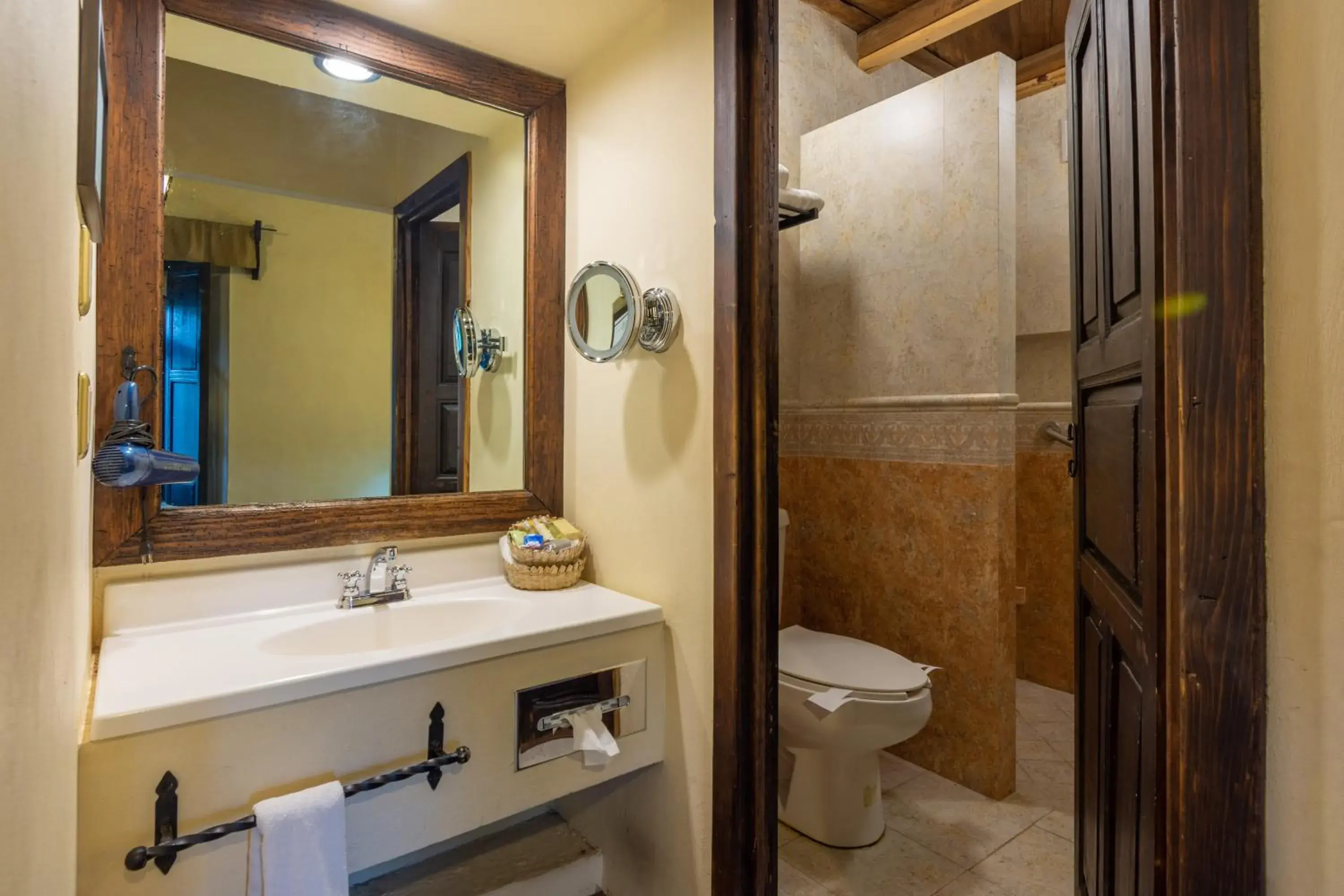 Bathroom in Hotel Mansion Iturbe