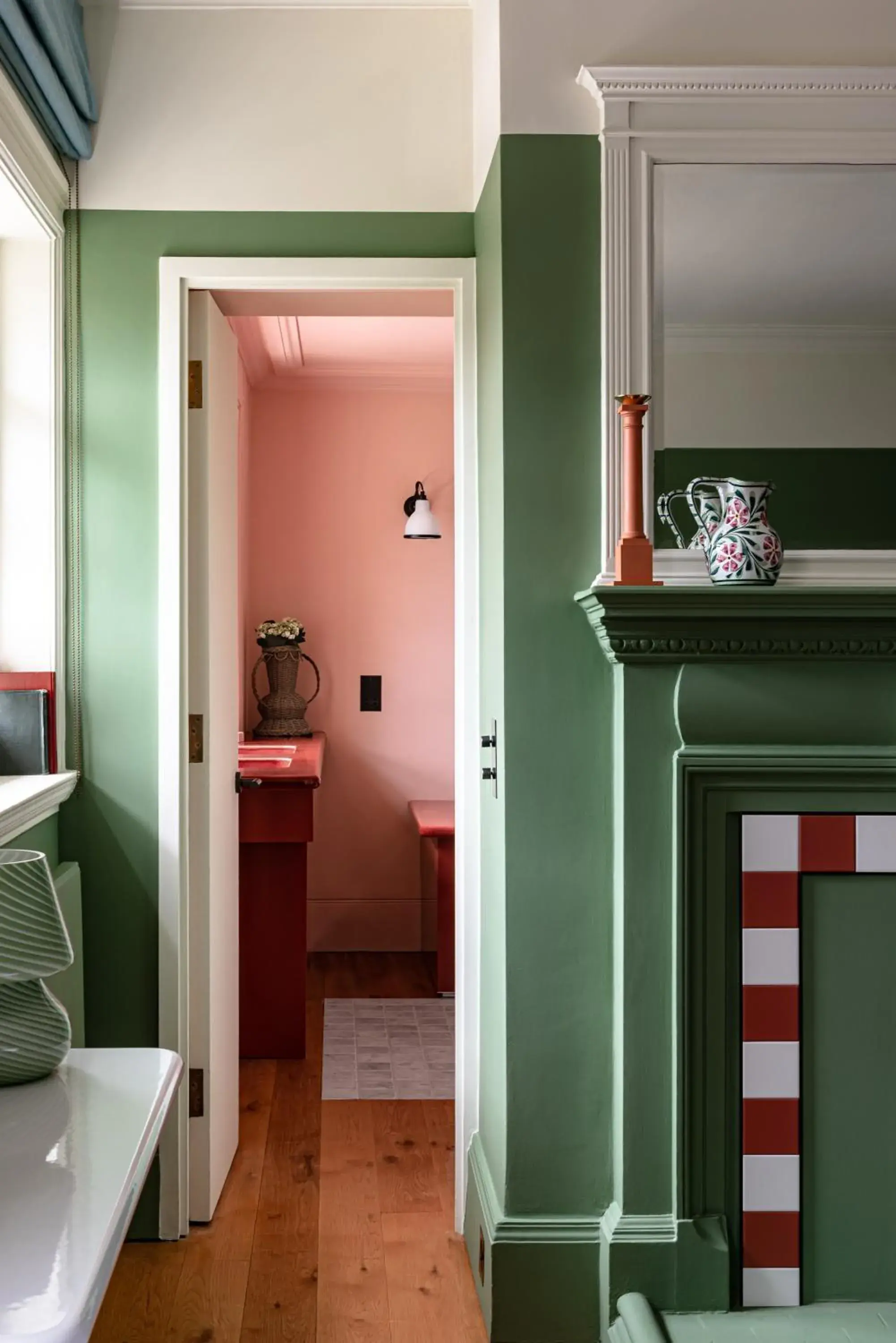 Bedroom, Bathroom in Cowley Manor Hotel