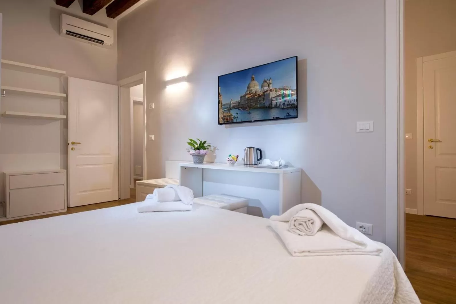 Bedroom, Bed in Corte Nova