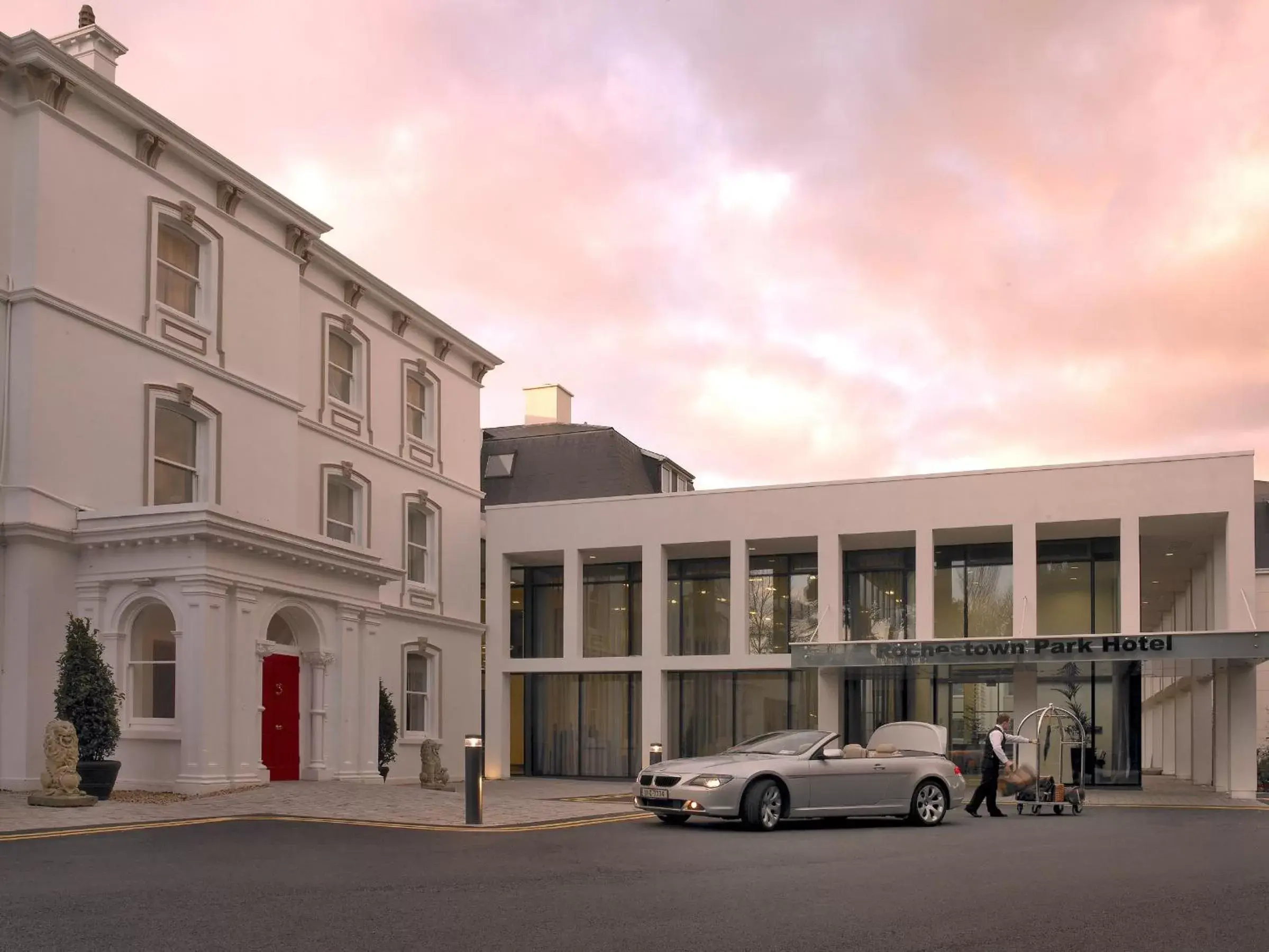 Facade/entrance, Property Building in Rochestown Park Hotel