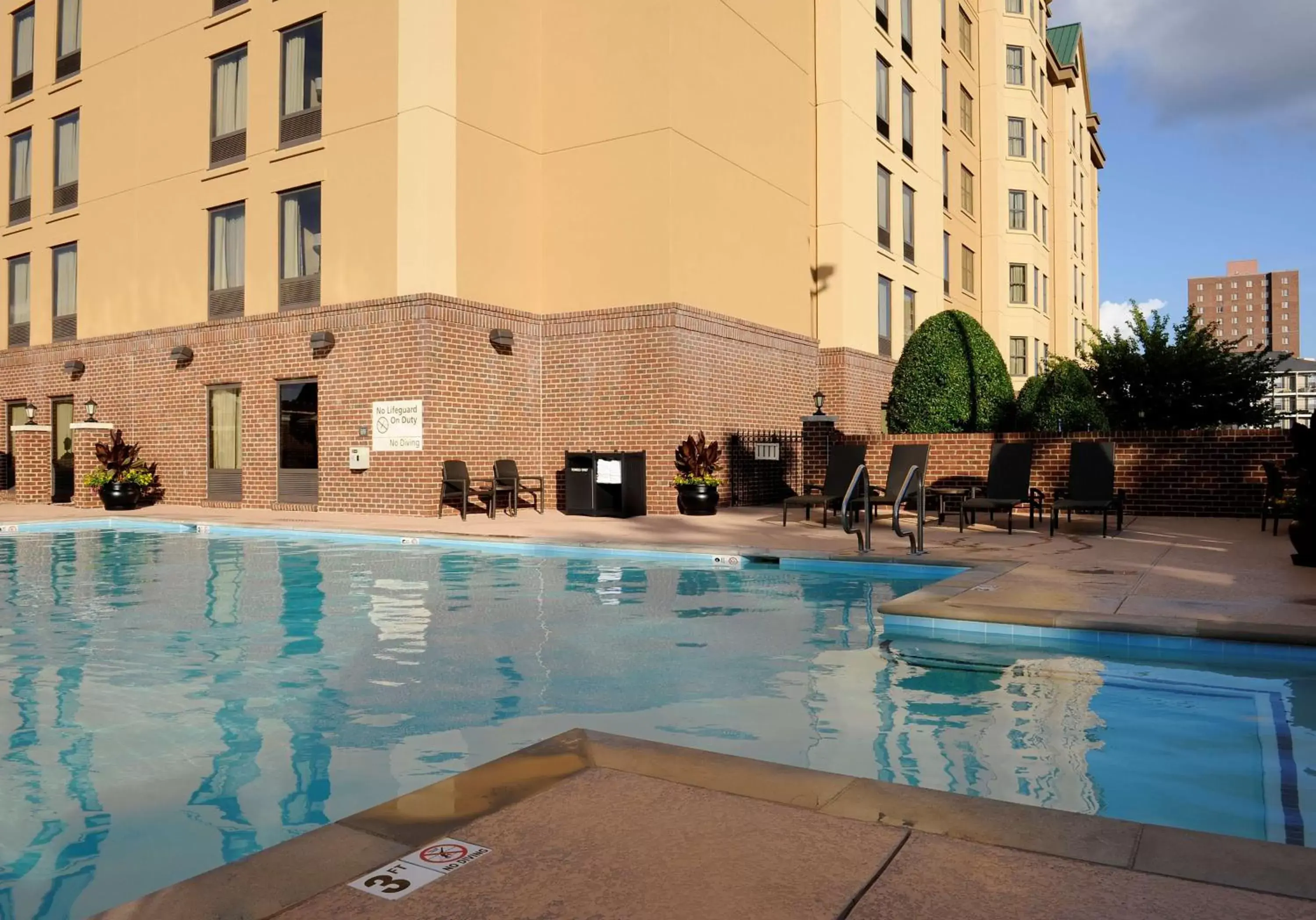 Pool view, Swimming Pool in Hampton Inn & Suites Nashville-Vanderbilt-Elliston Place