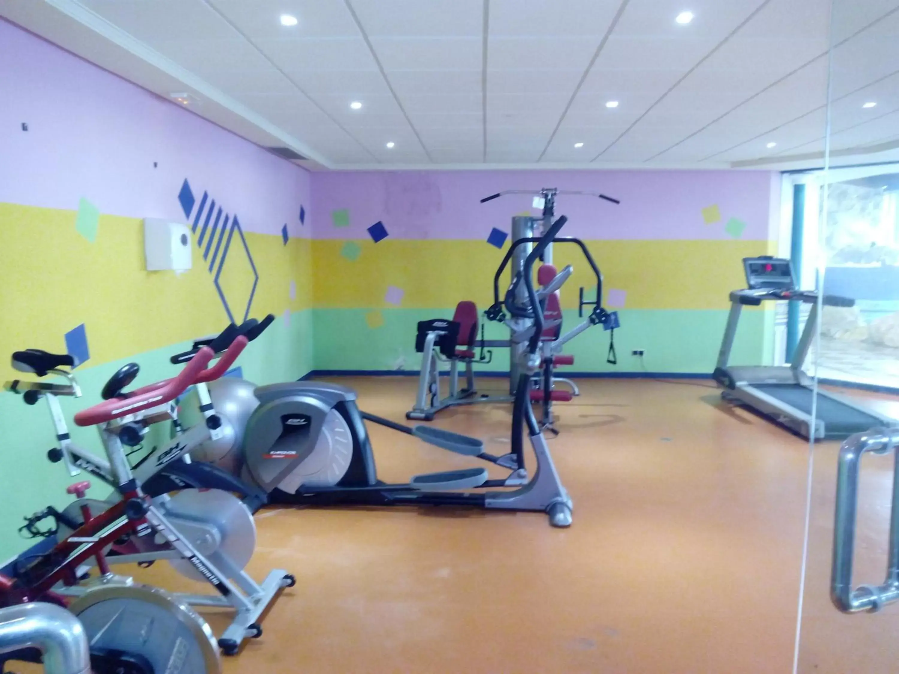 Fitness centre/facilities in Beatriz Costa & Spa Fitness centre/facilities in Beatriz Costa & Spa