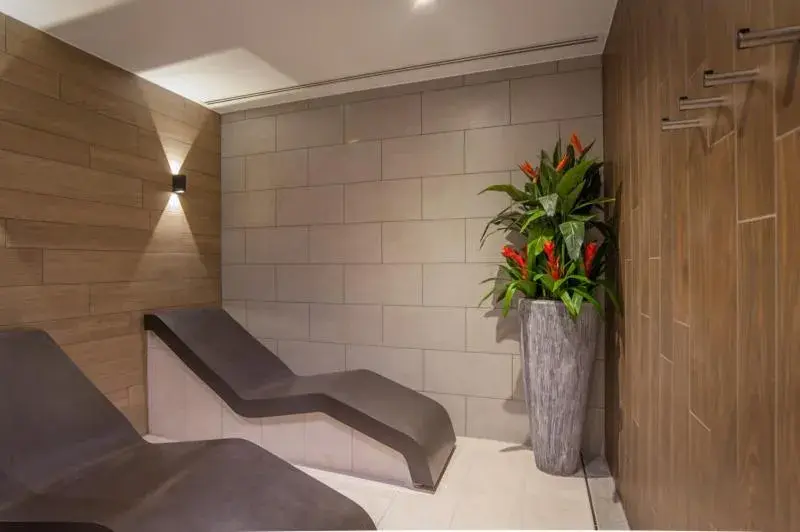 Spa and wellness centre/facilities in Woodbury Park Hotel & Spa