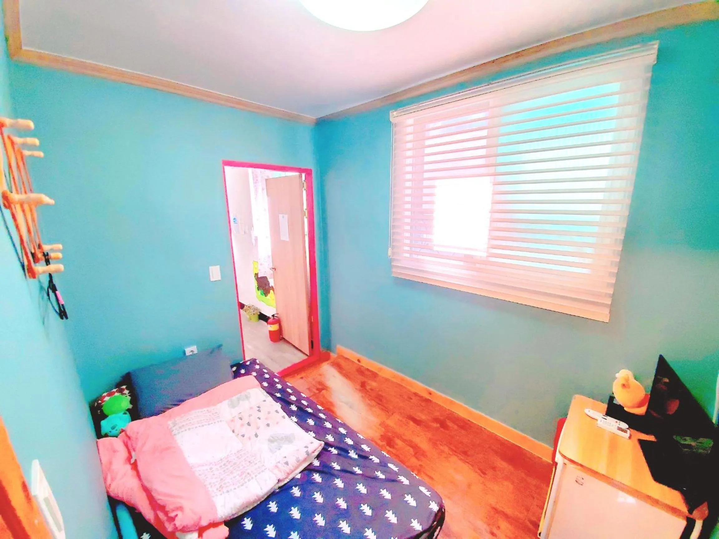 Photo of the whole room, Bed in Naru Hostel Korea