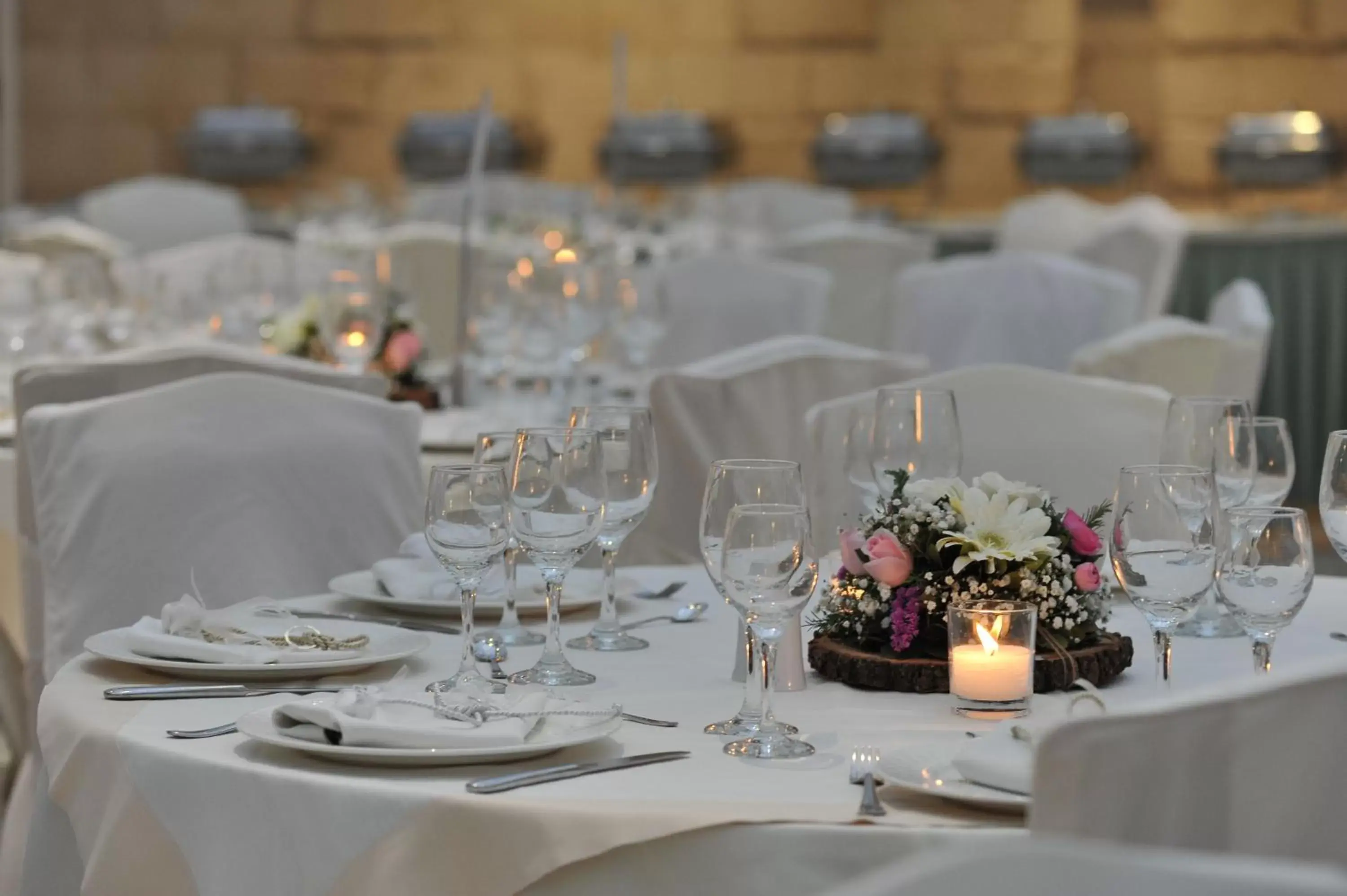 Banquet/Function facilities, Restaurant/Places to Eat in Athens Atrium Hotel & Jacuzzi Suites
