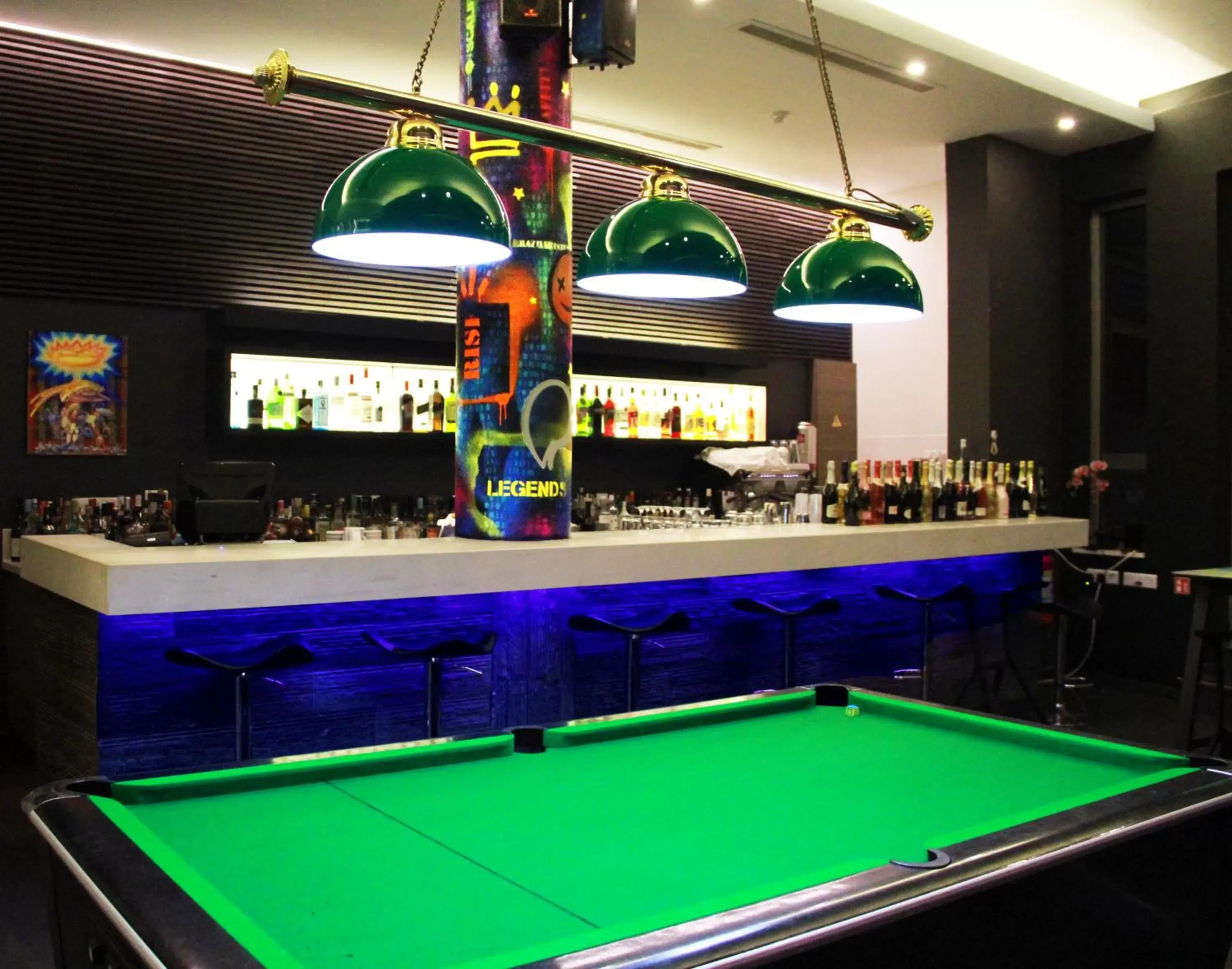 Lounge or bar, Billiards in Rise Street Art Hotel