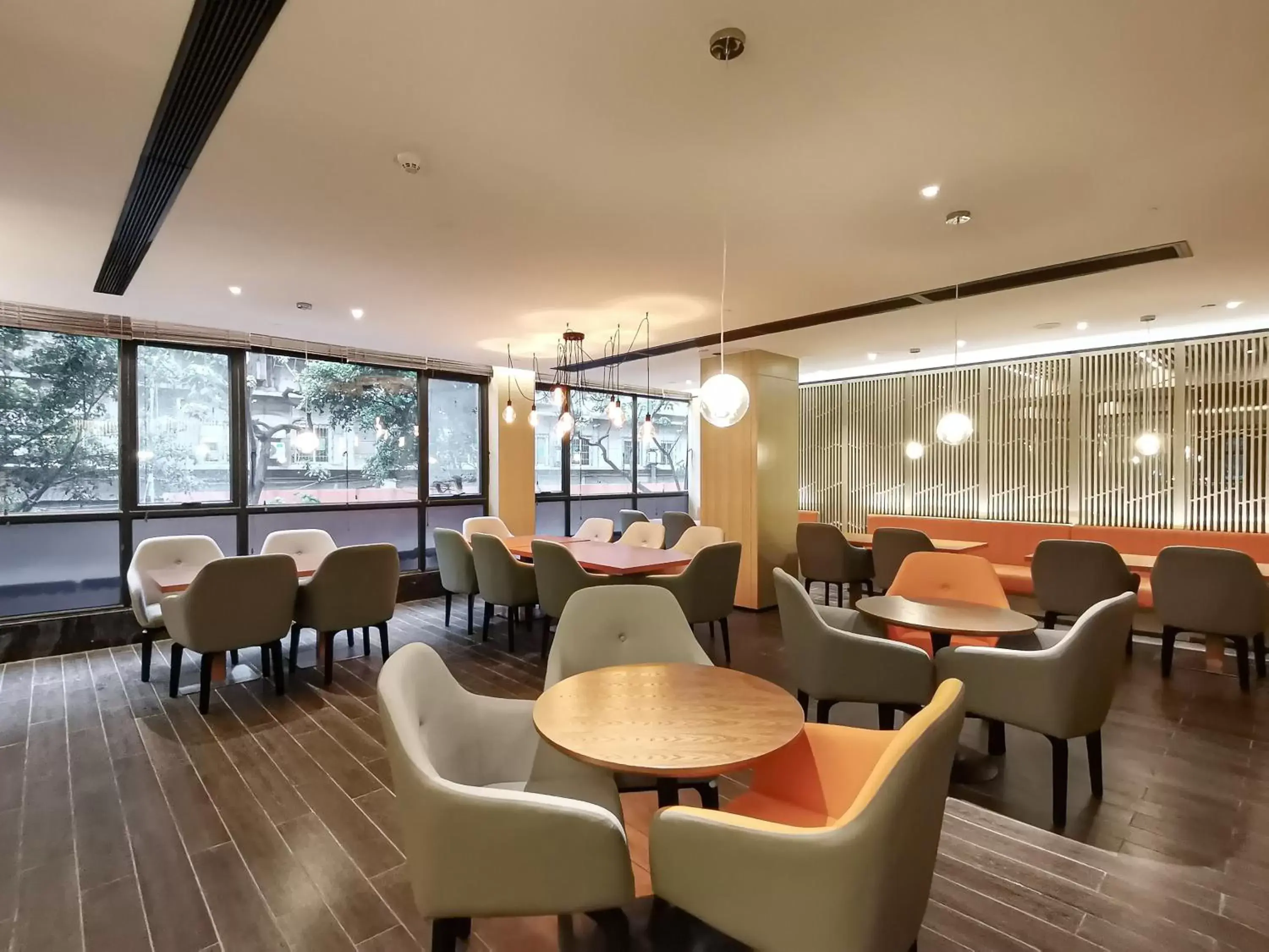 Restaurant/places to eat in Paco Hotel BeiJing Road Metro Guangzhou Restaurant/places to eat in Paco Hotel BeiJing Road Metro Guangzhou