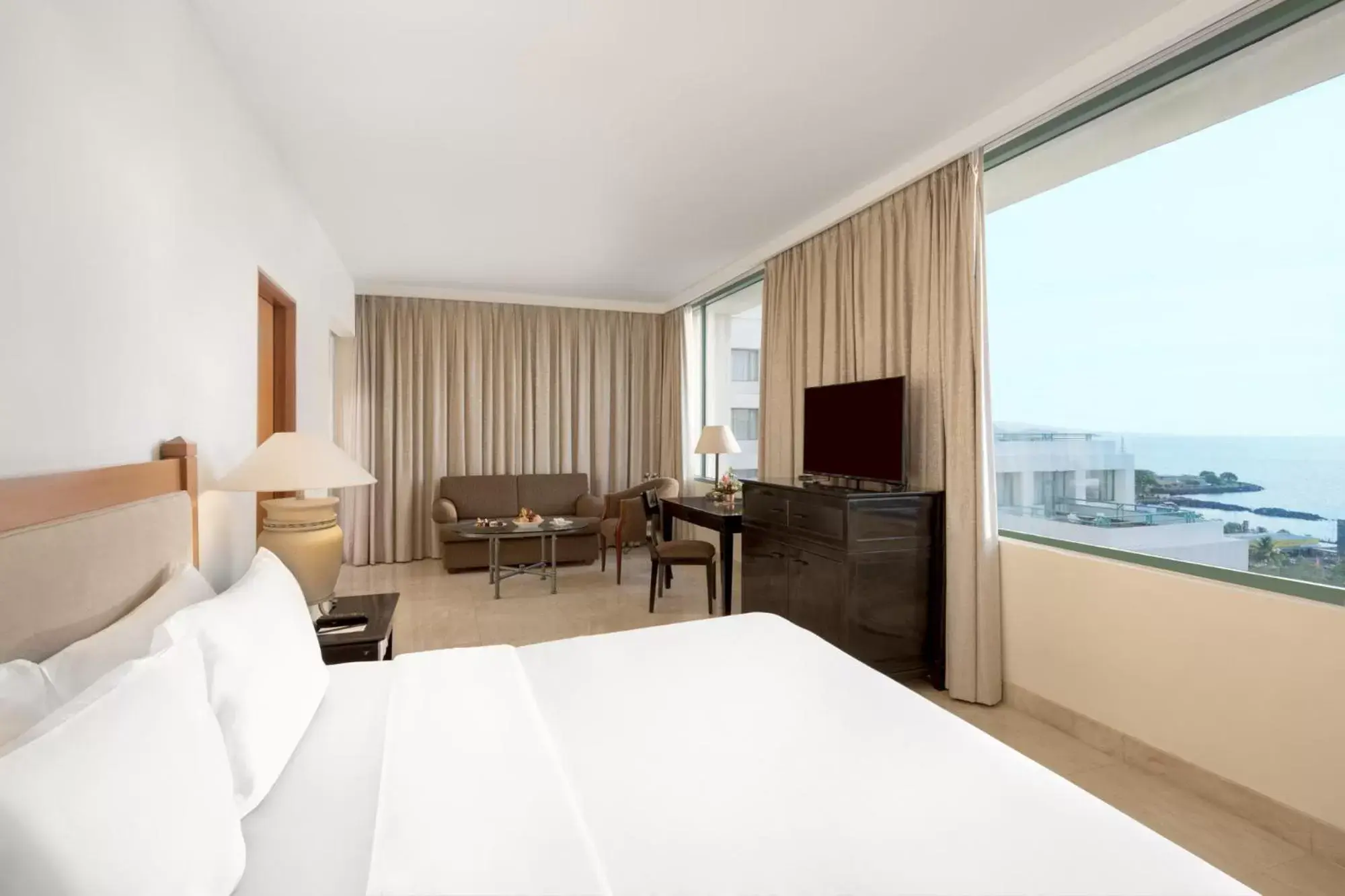 Studio Room in Aryaduta Manado Studio Room in Aryaduta Manado